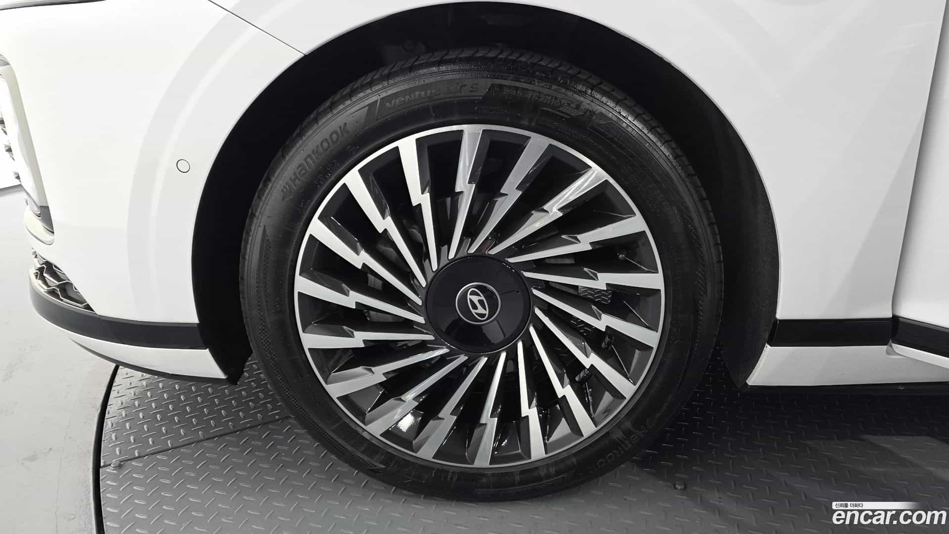 Grandeur Hyundai 2023.5-OUTER-005