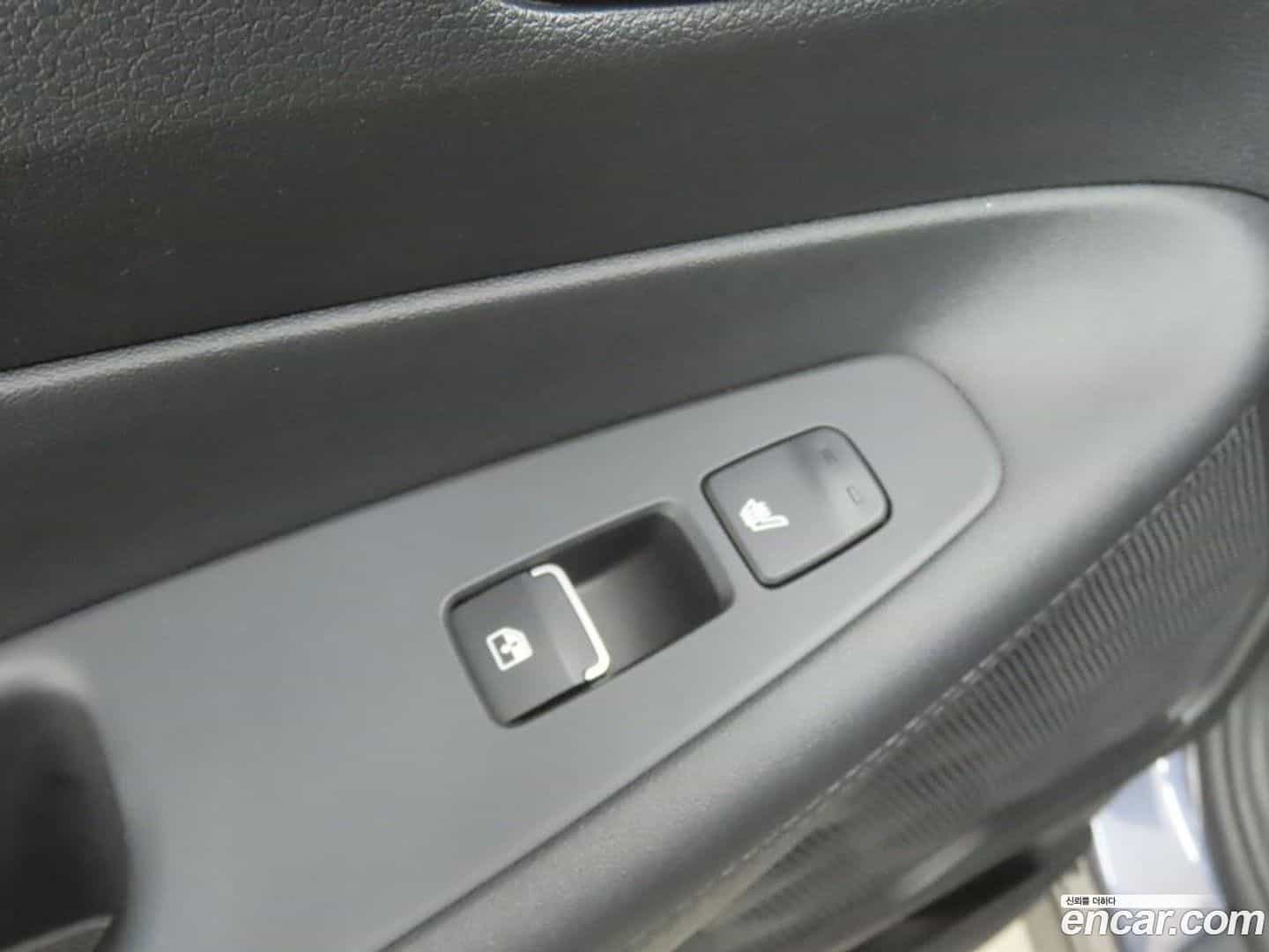 Santafe Hyundai 2022.3-OPTION-019
