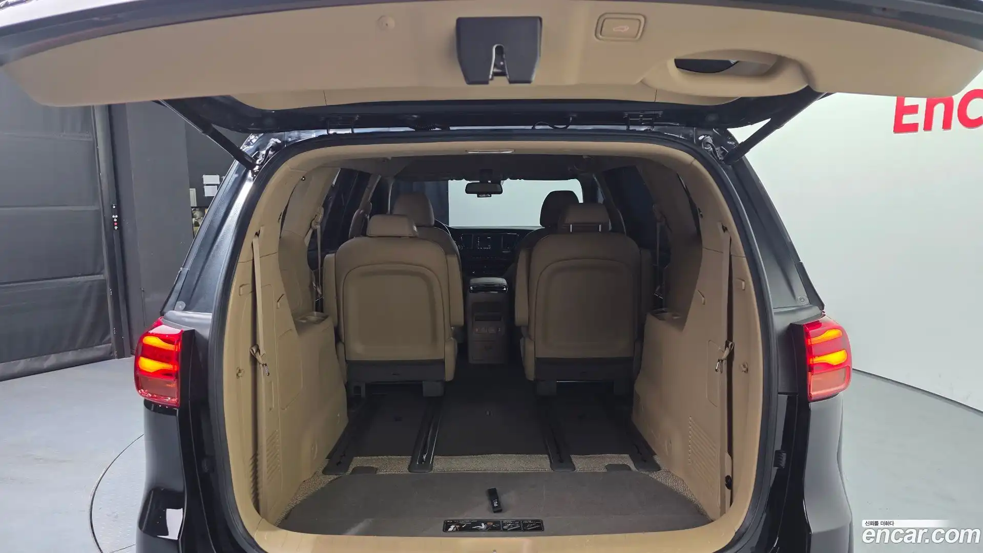 Canival Kia 2020.0-OPTION-023
