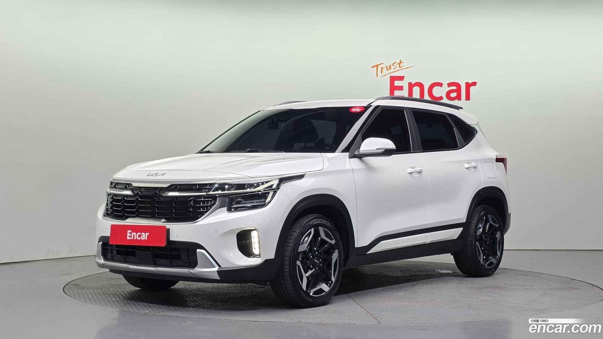 Main__Slider__Photo:Seltos Kia 2023.5-0