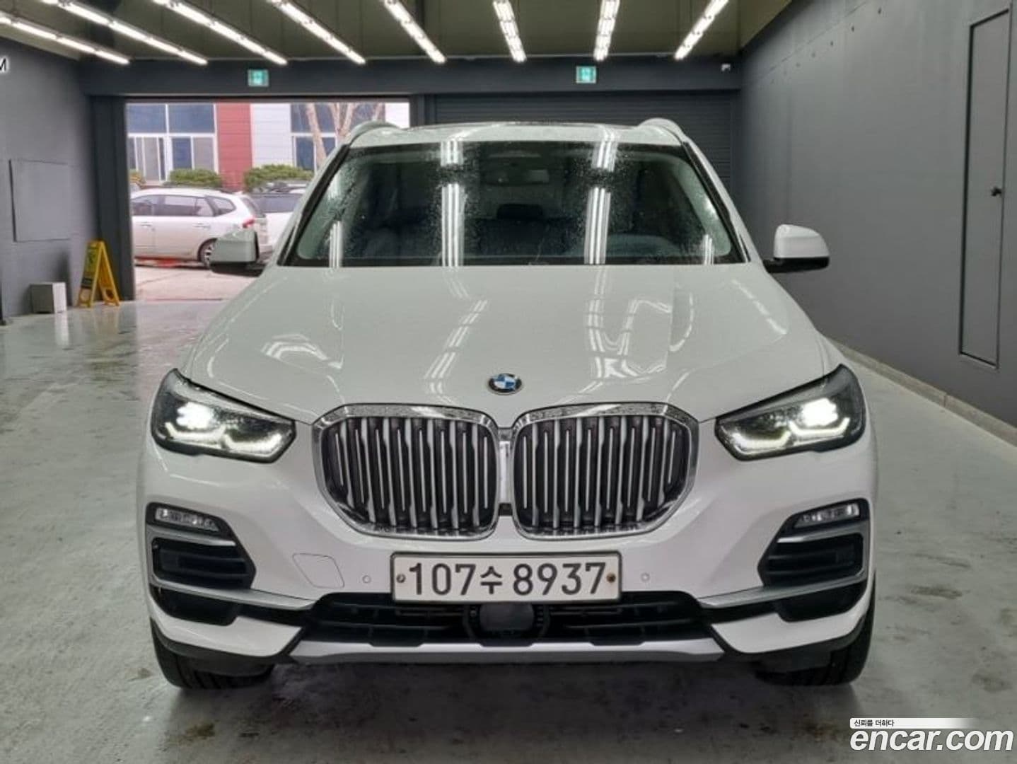 Main__Slider__Photo:X5 BMW 2019.8-0