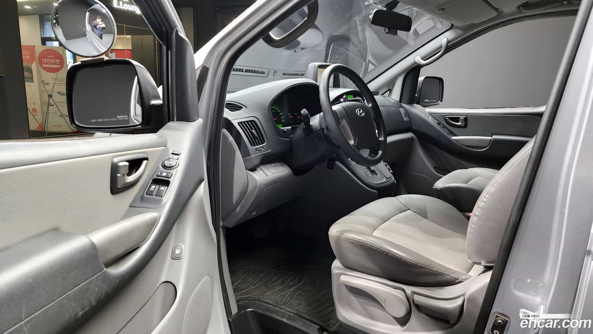 Starex Hyundai 2010.10-OPTION-015