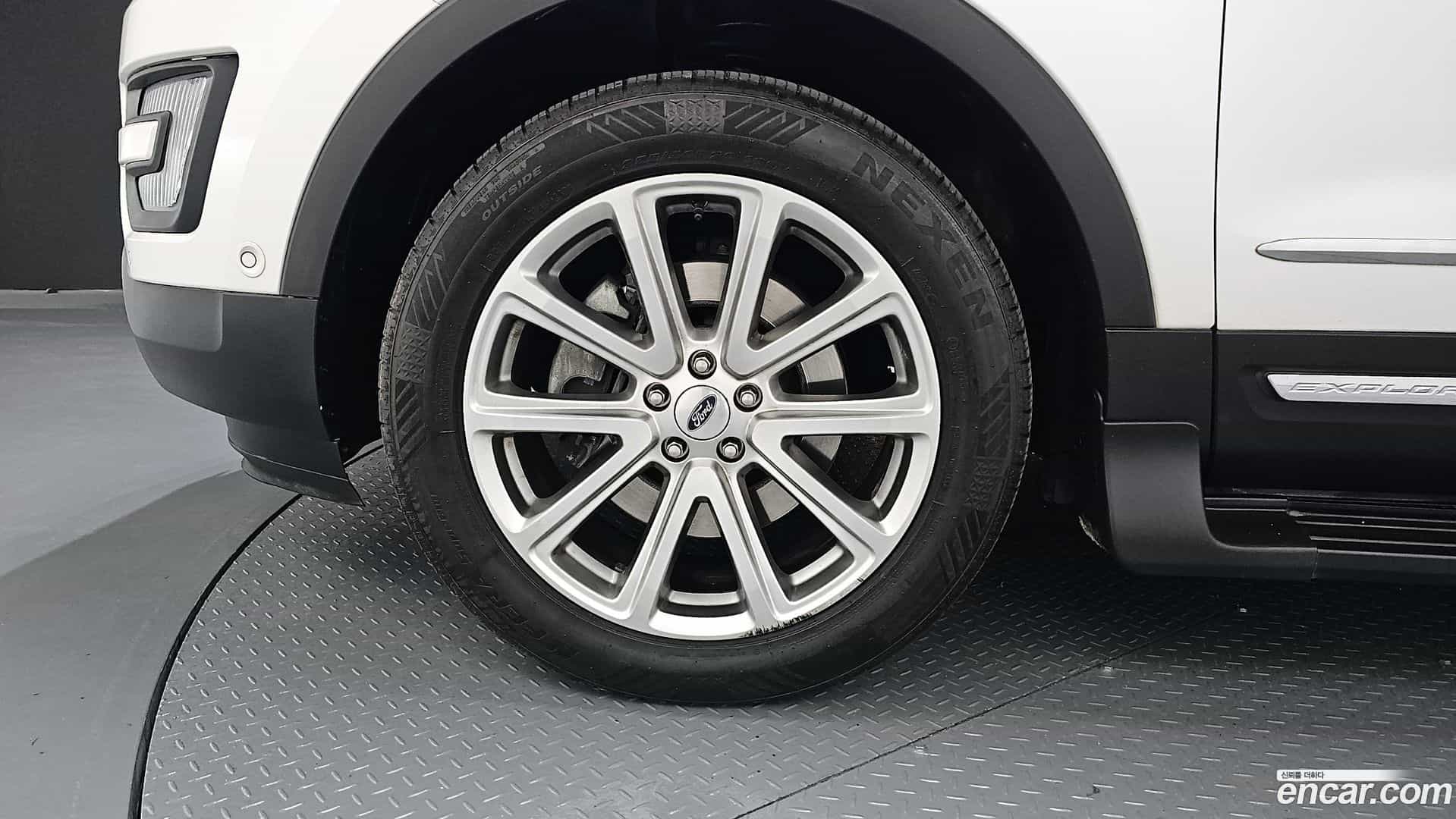 Explorer Ford 2015.11-OUTER-005