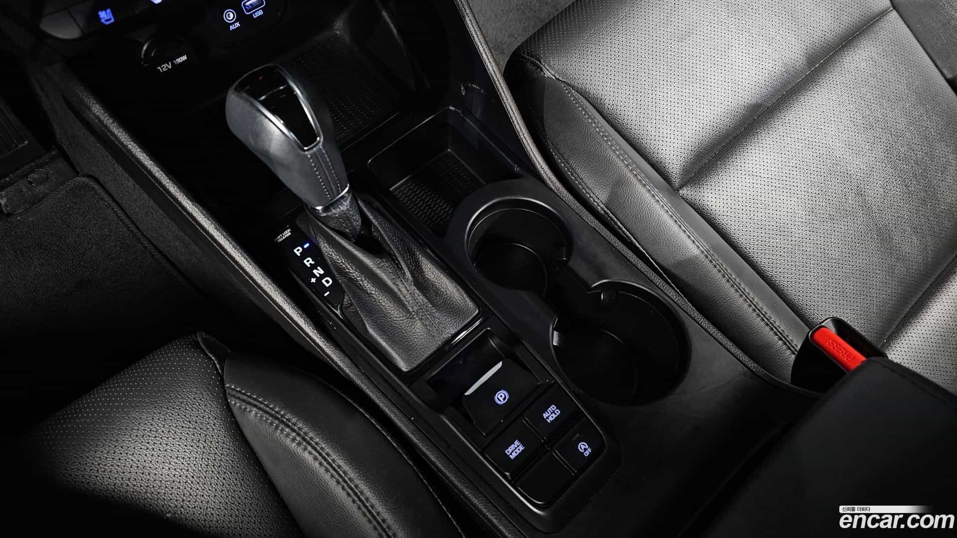 Tucson Hyundai 2020.2-INNER-009