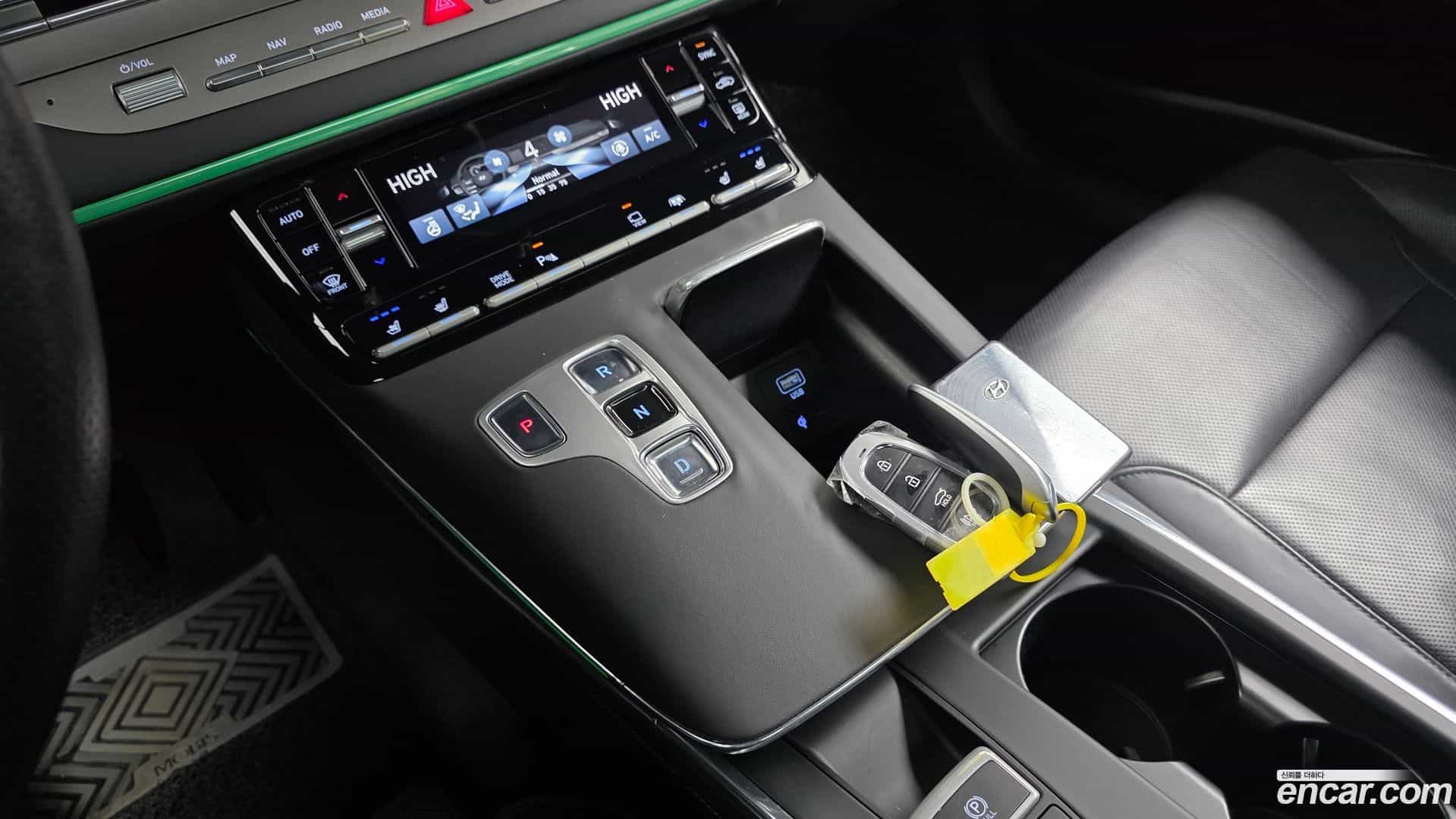Grandeur Hyundai 2020.6-INNER-009
