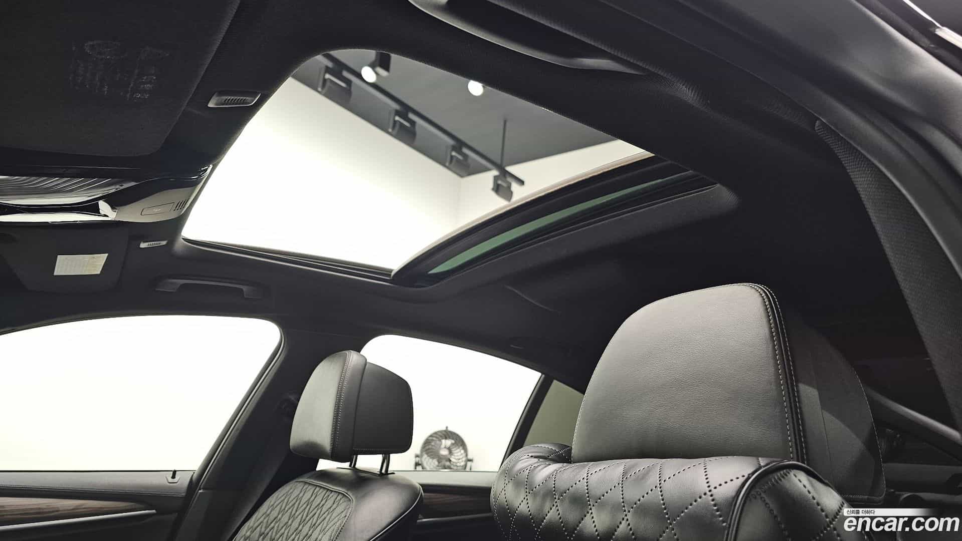 5-Series BMW 2017.2-OPTION-024