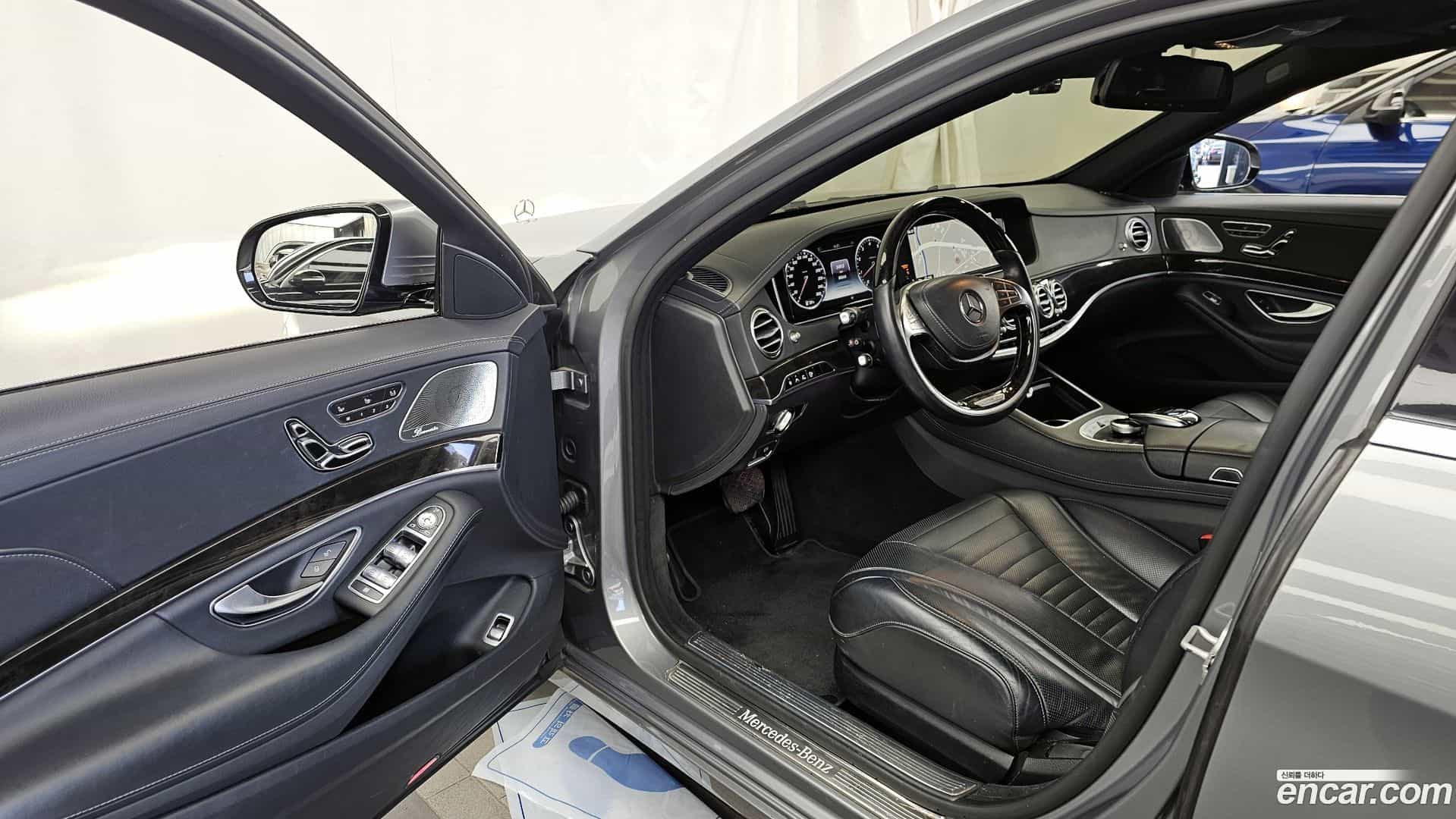 S-Class Mercedes-Benz 2015.1-INNER-010