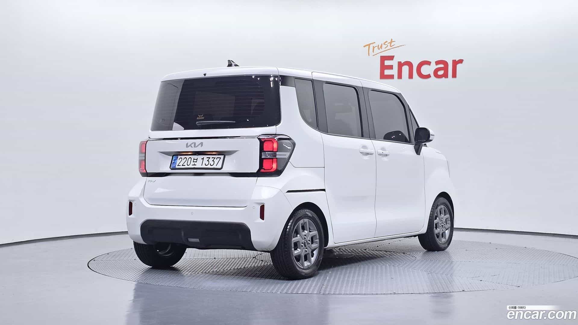 RAY Kia 2023.6-OUTER-002