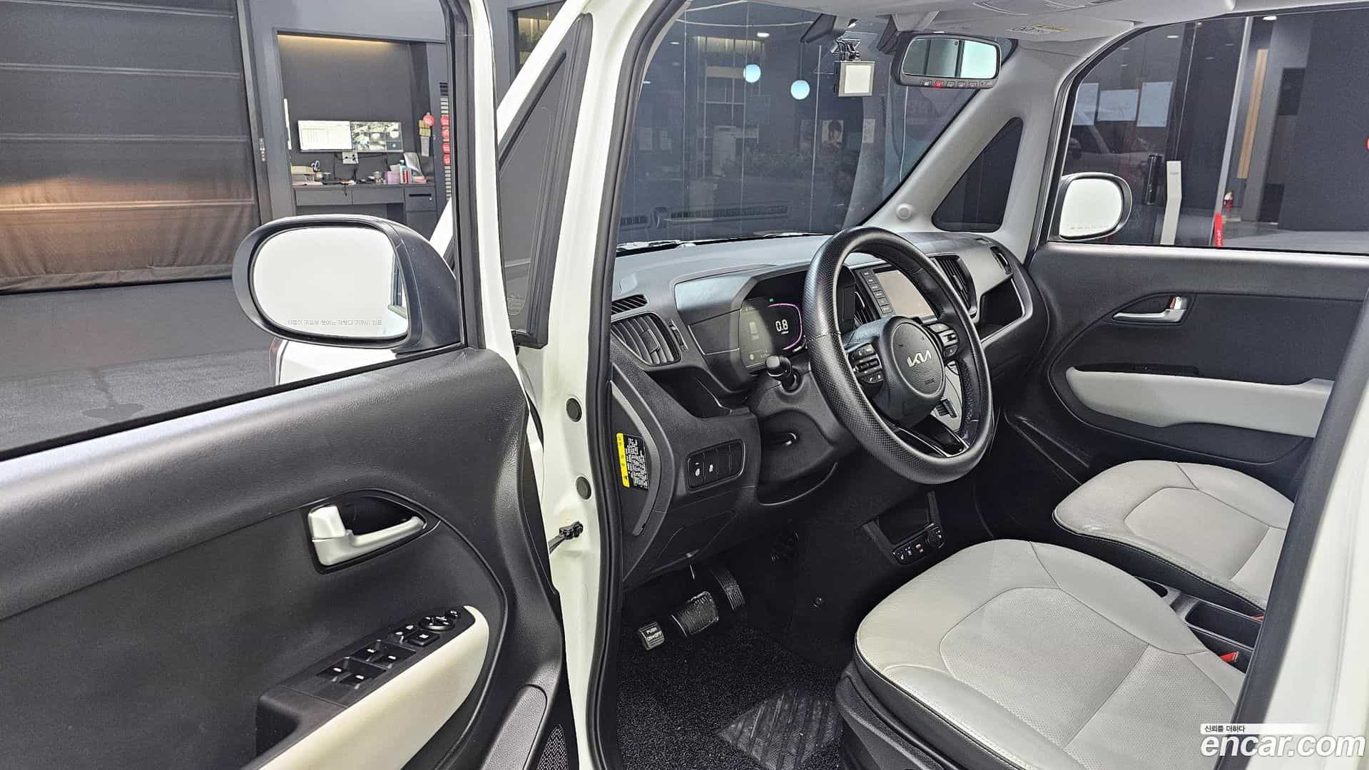 RAY Kia 2023.6-OPTION-015