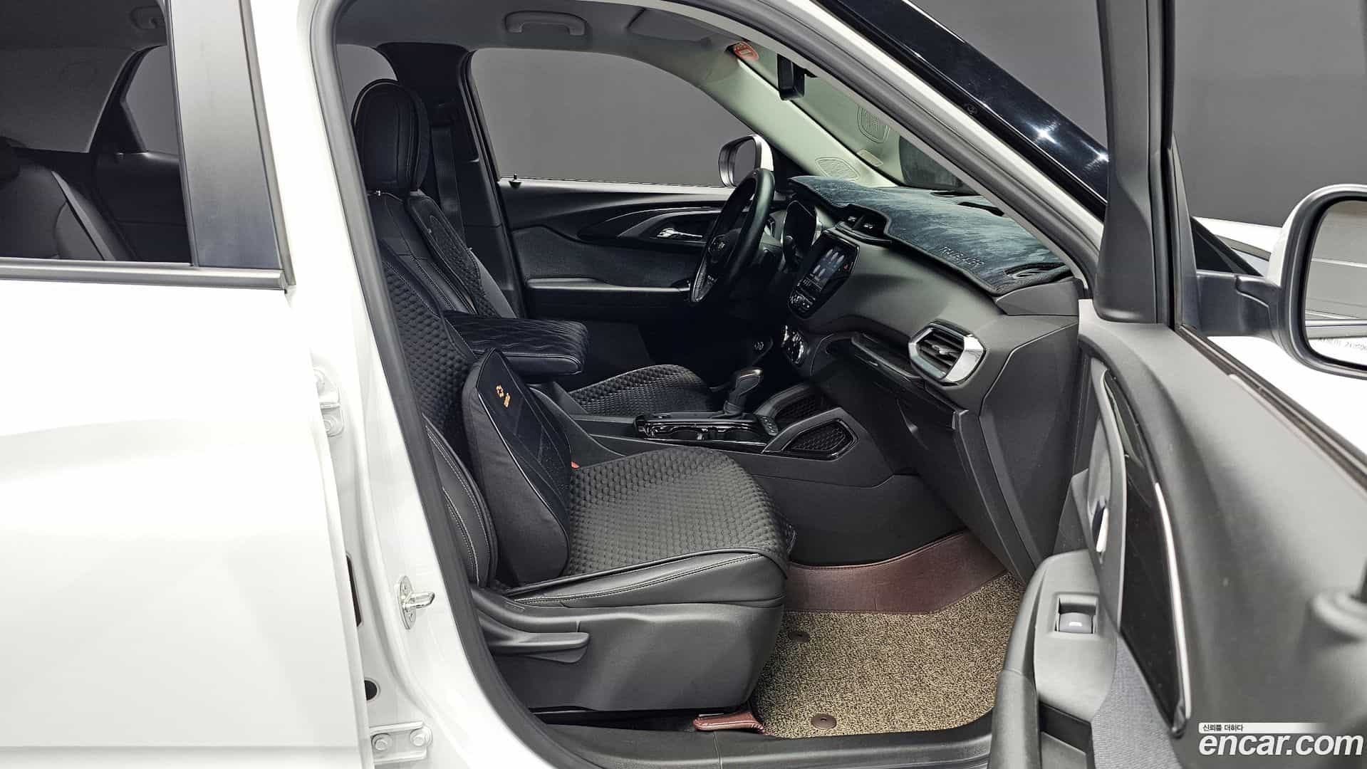 Trailblazer Chevrolet 2021.1-OPTION-015