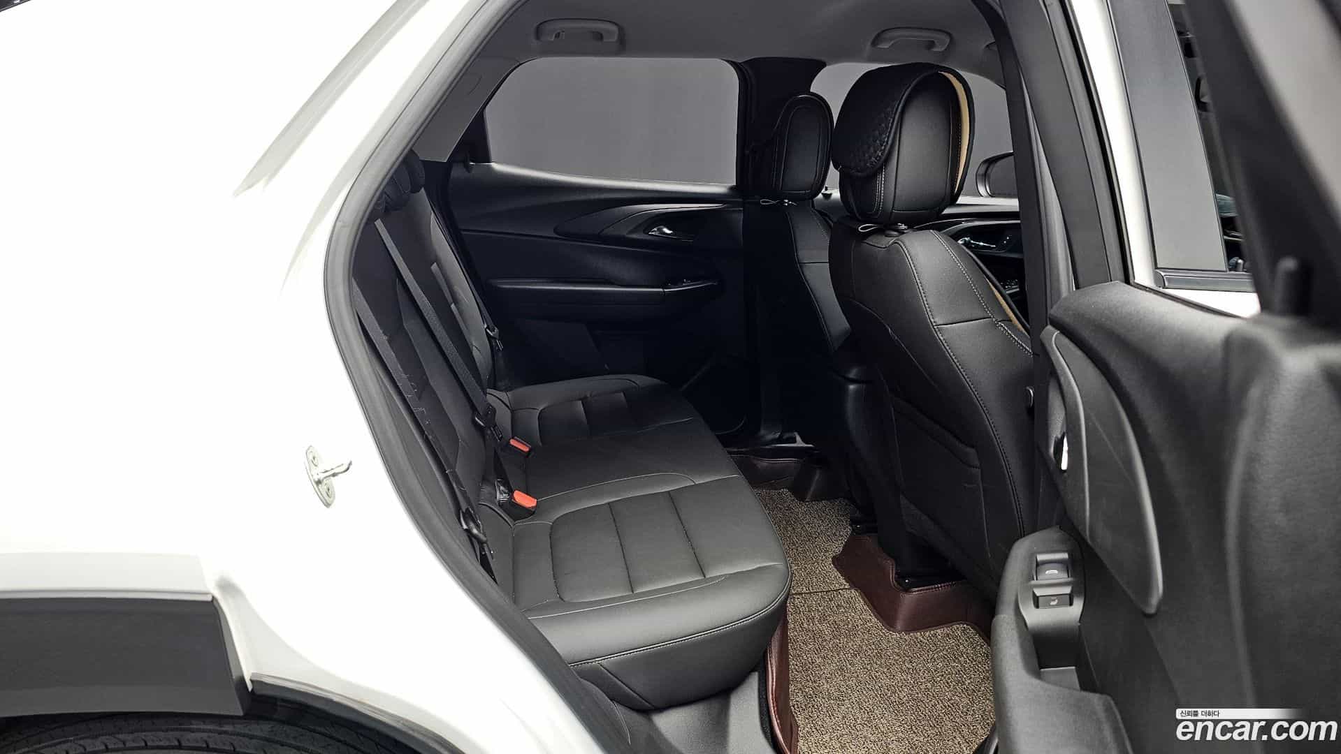 Trailblazer Chevrolet 2021.1-OPTION-016