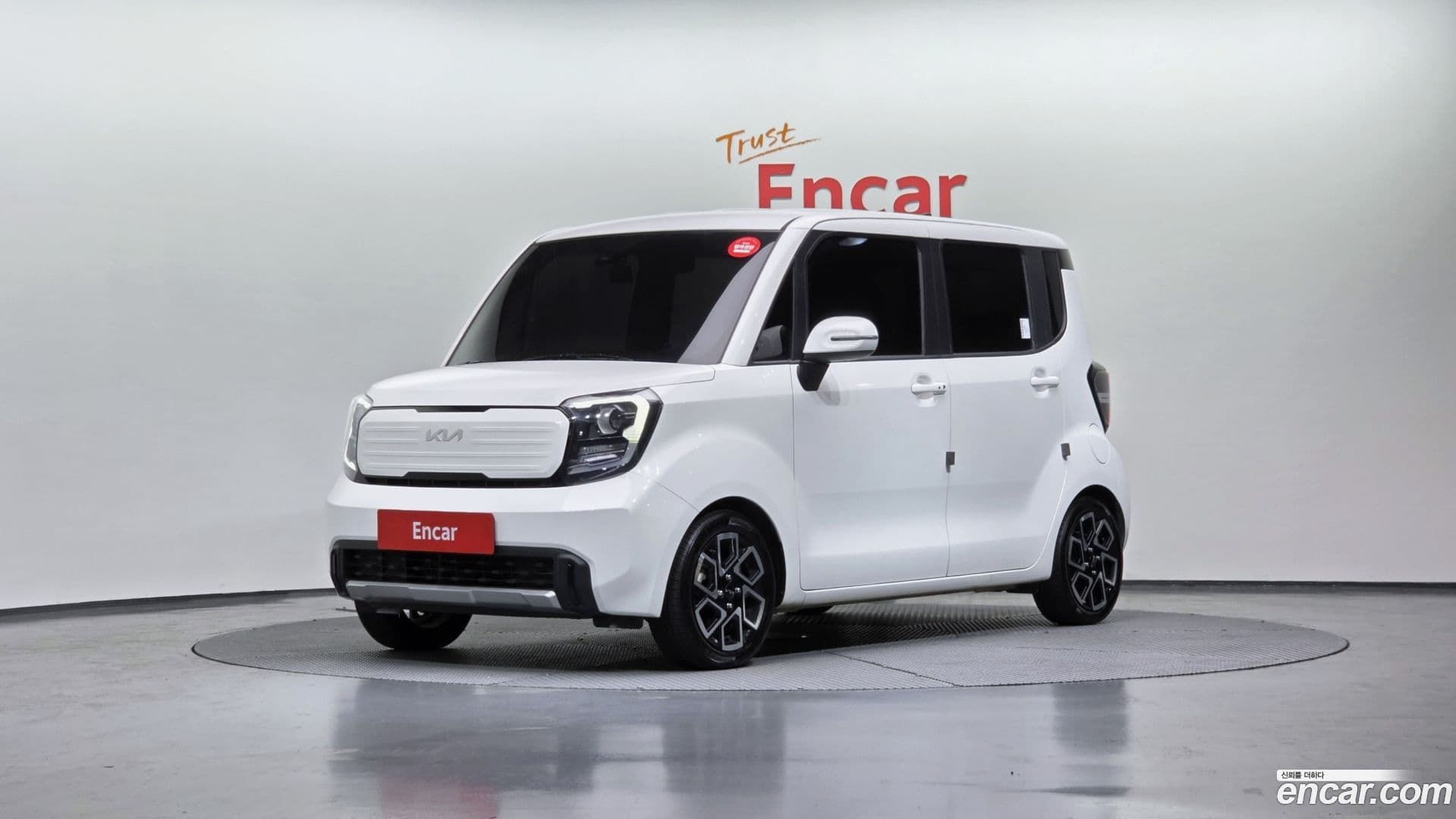 Main__Slider__Photo:RAY Kia 2023.9-0