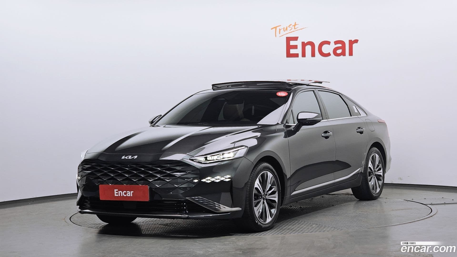 Main__Slider__Photo:K8 Kia 2021.8-0