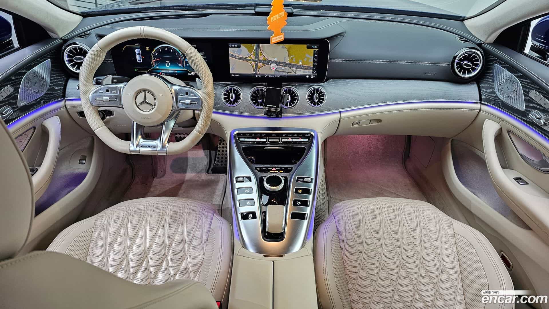 AMG GT Mercedes-Benz 2020.3-INNER-007