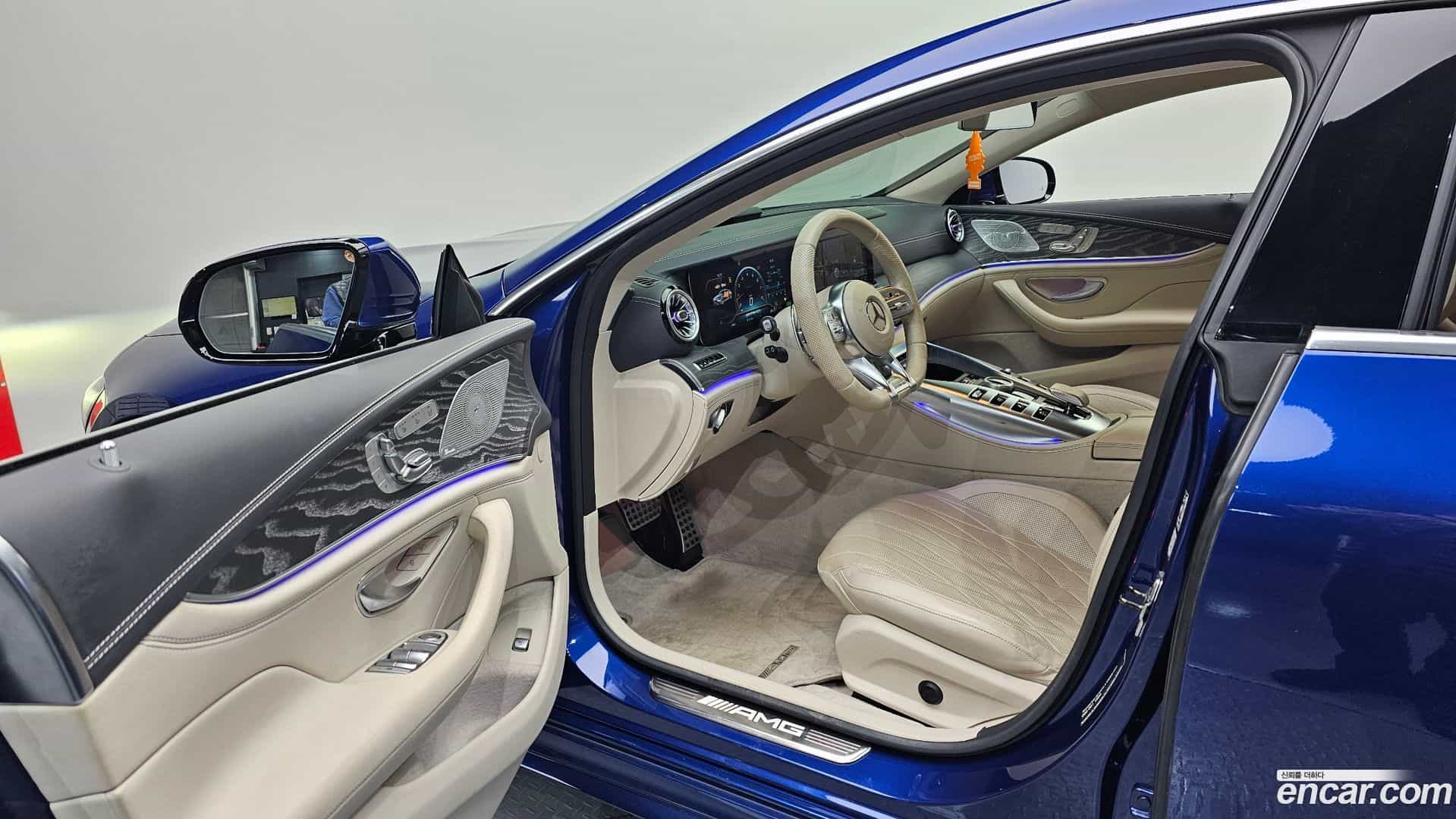 AMG GT Mercedes-Benz 2020.3-INNER-010