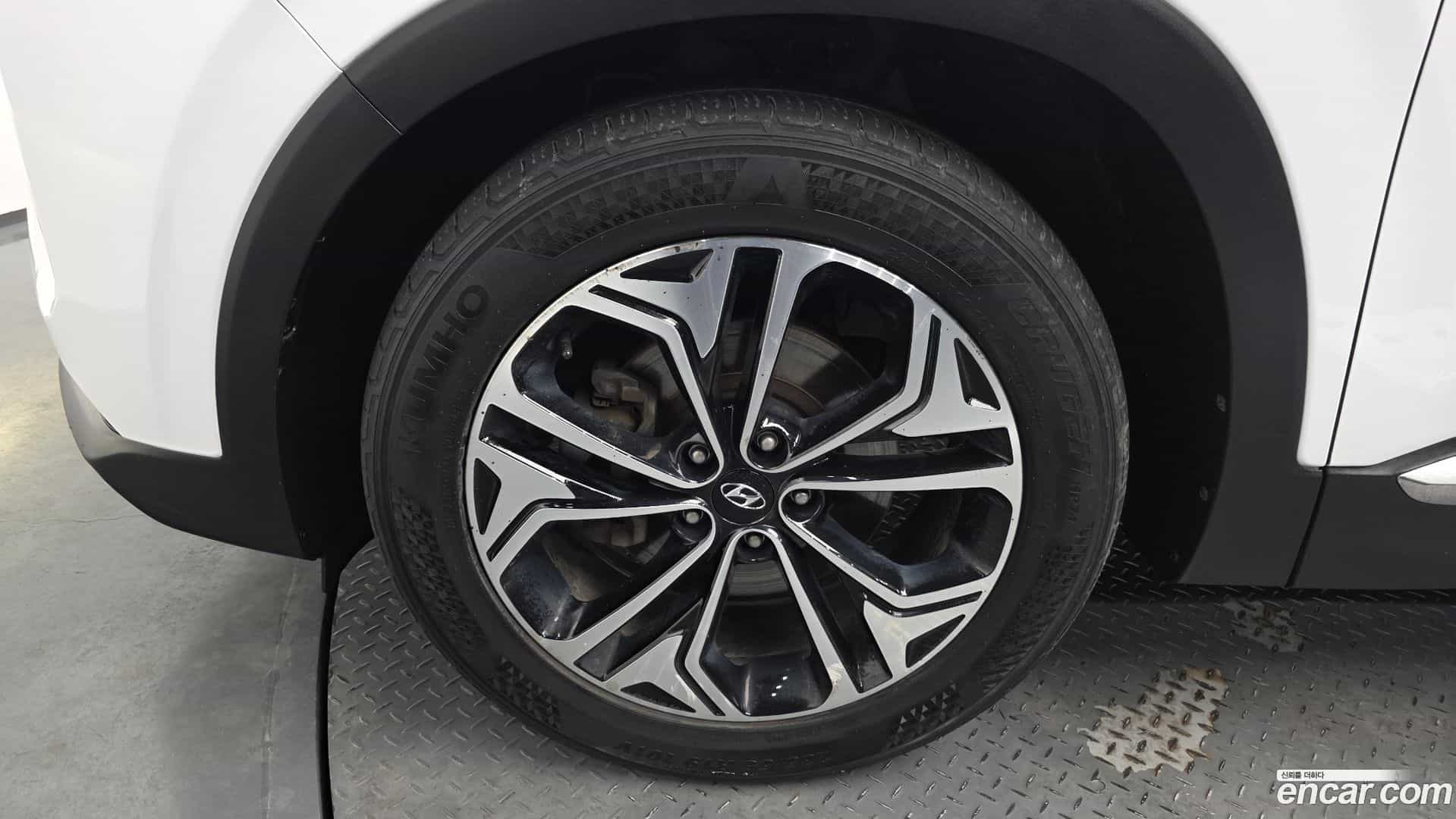 Santafe Hyundai 2018.2-OUTER-005