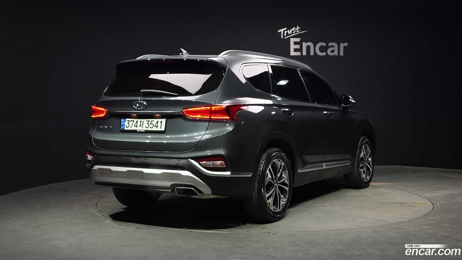 Santafe Hyundai 2019.8-OUTER-002
