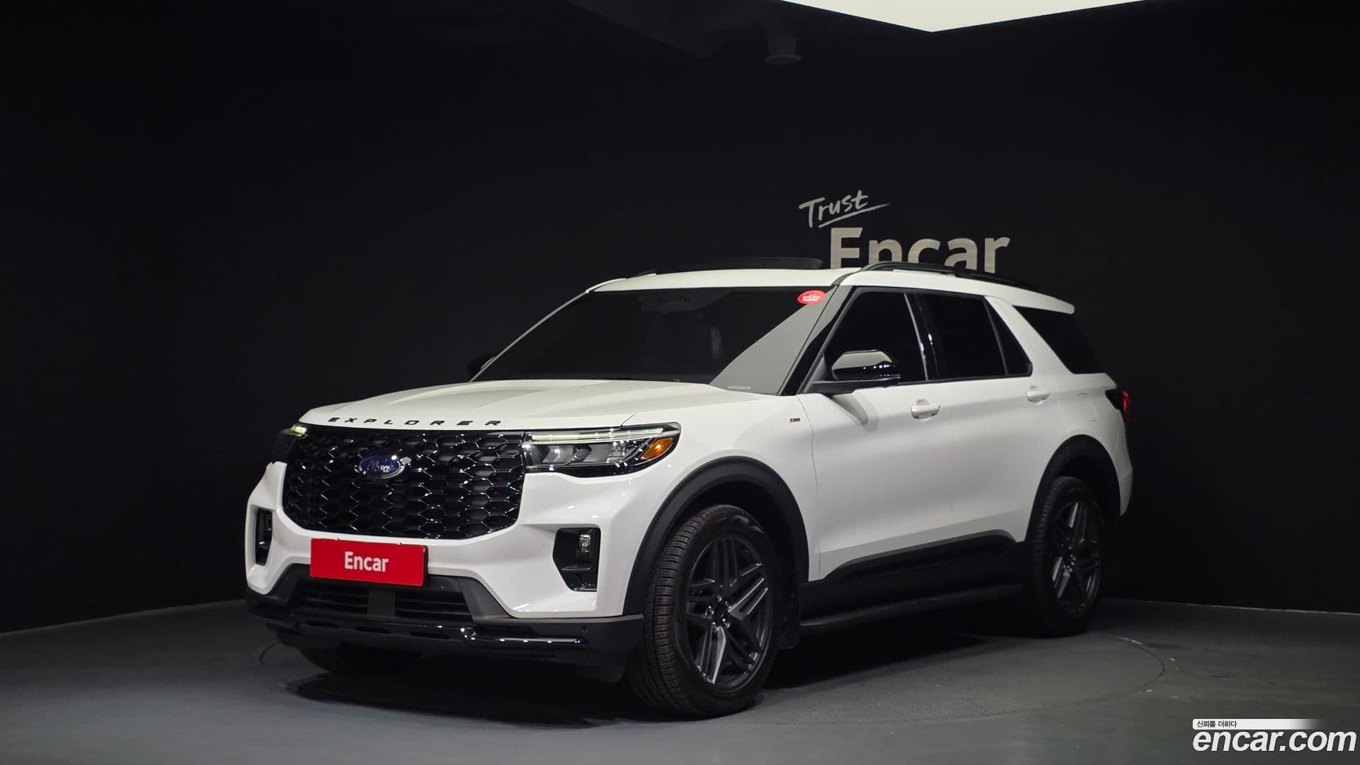 Main__Slider__Photo:Explorer Ford 2025.8-0