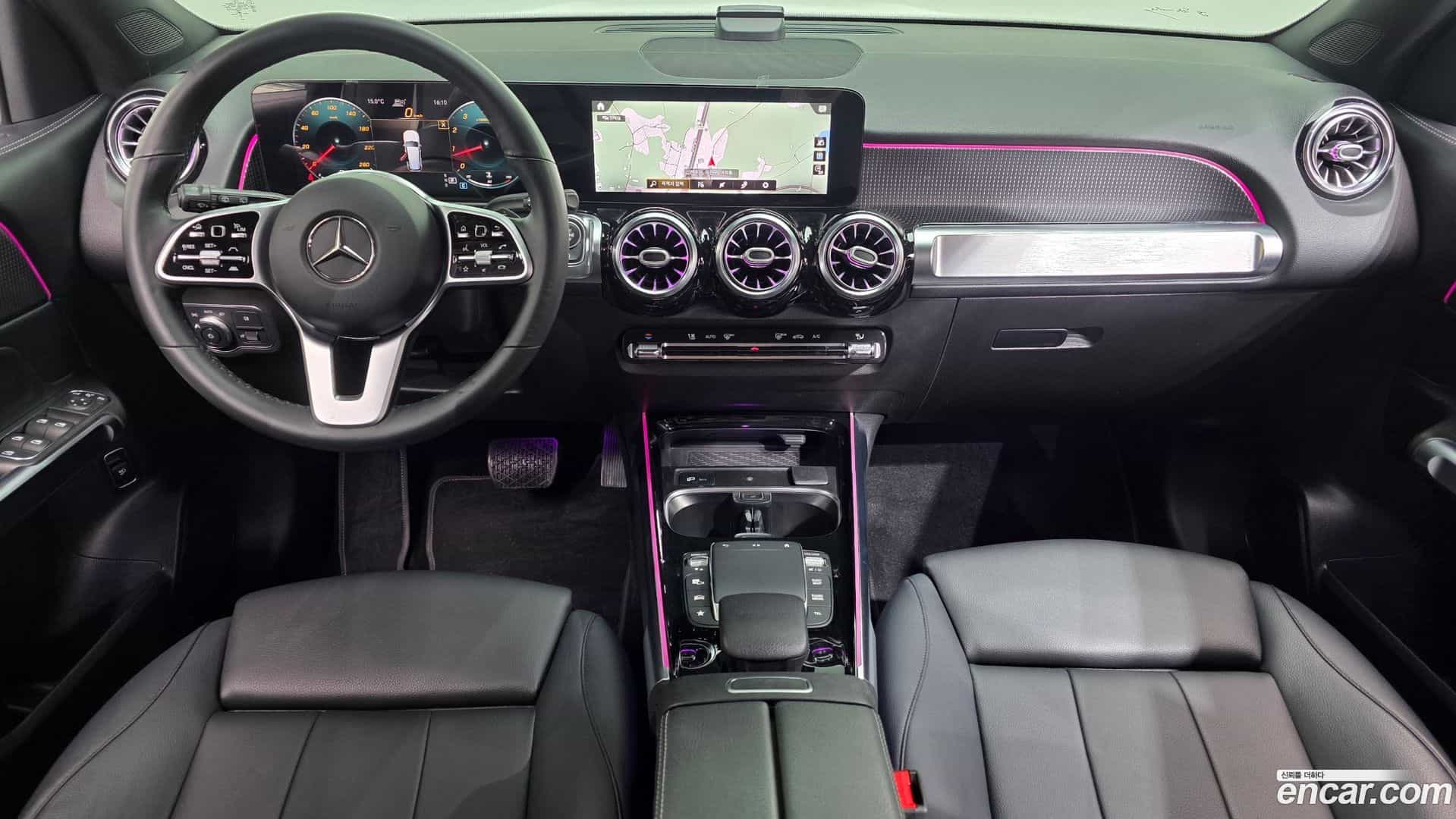 GLB-Class Mercedes-Benz 2021.1-INNER-007