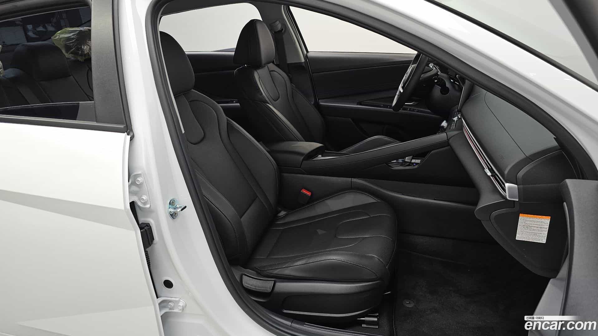 AVANTE Hyundai 2025.7-INNER-010