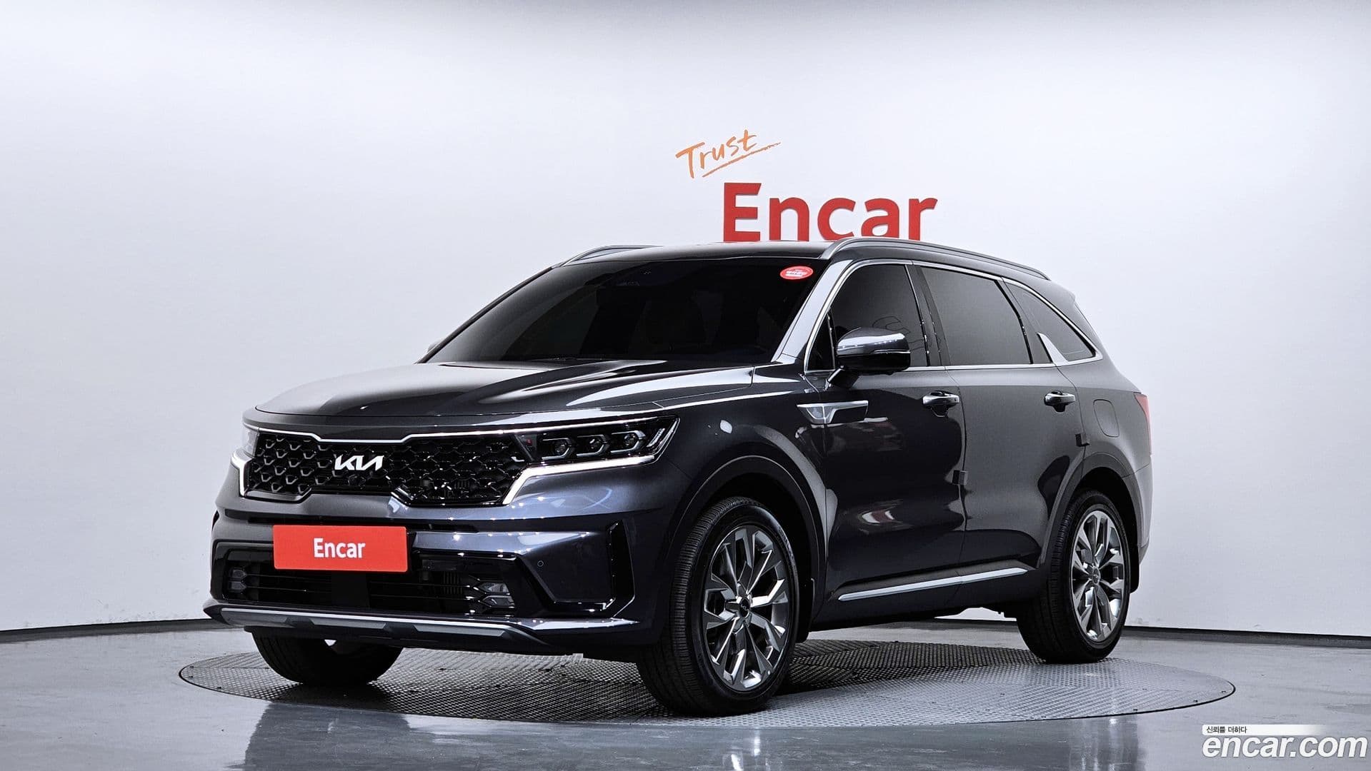 Main__Slider__Photo:Sorento Kia 2023.1-0