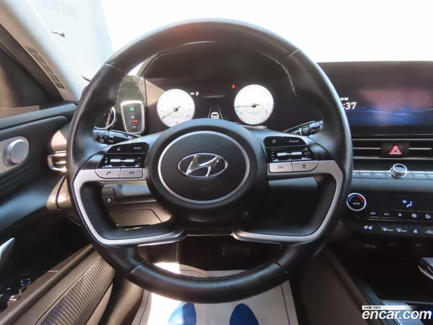 AVANTE Hyundai 2020.11-OPTION-015