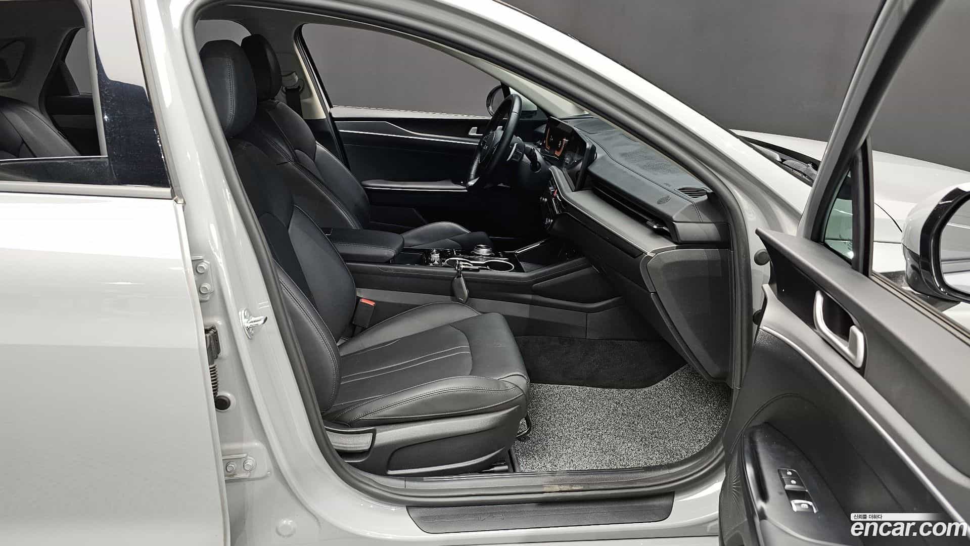 K5 Kia 2024.6-OPTION-015
