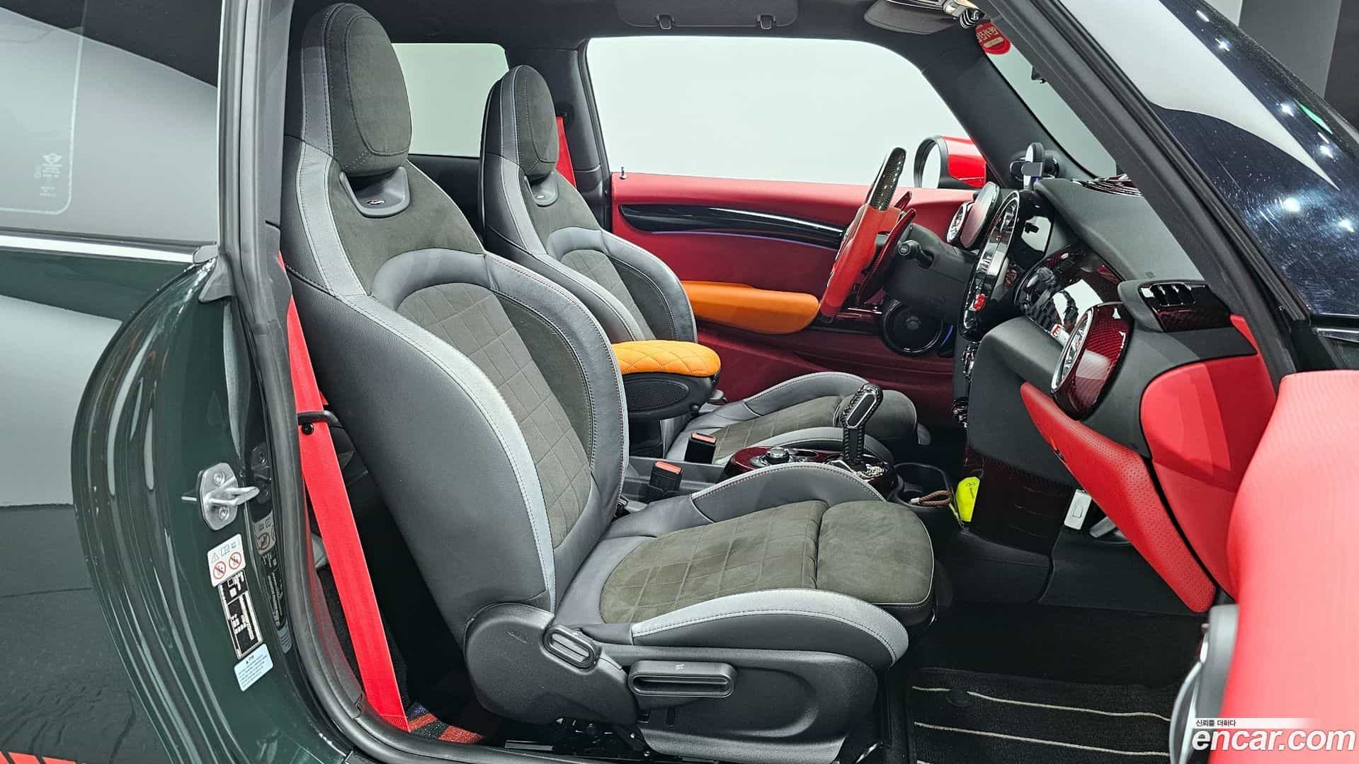 Cooper Mini 2022.10-INNER-010