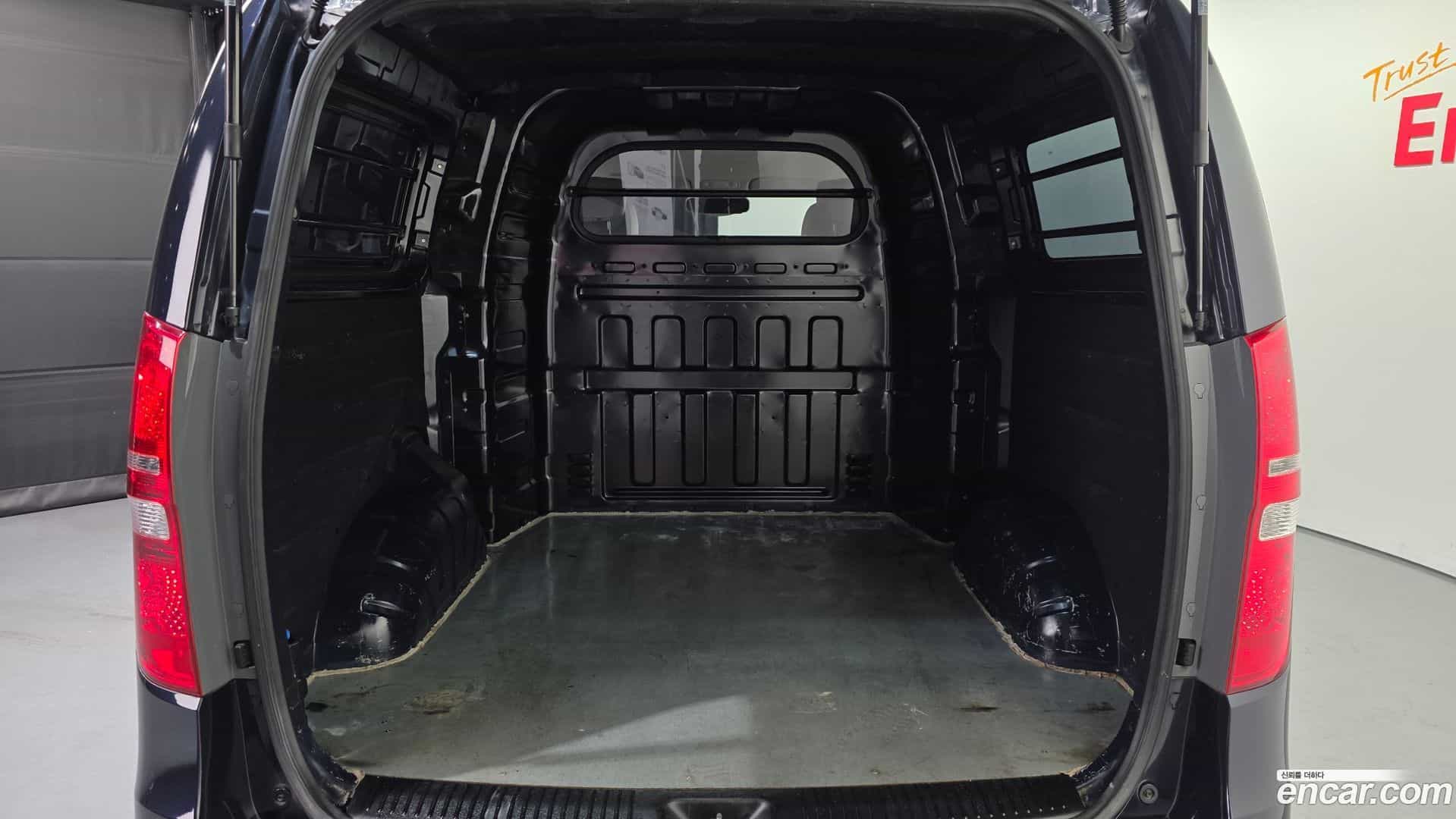 Starex Hyundai 2020.5-OPTION-023