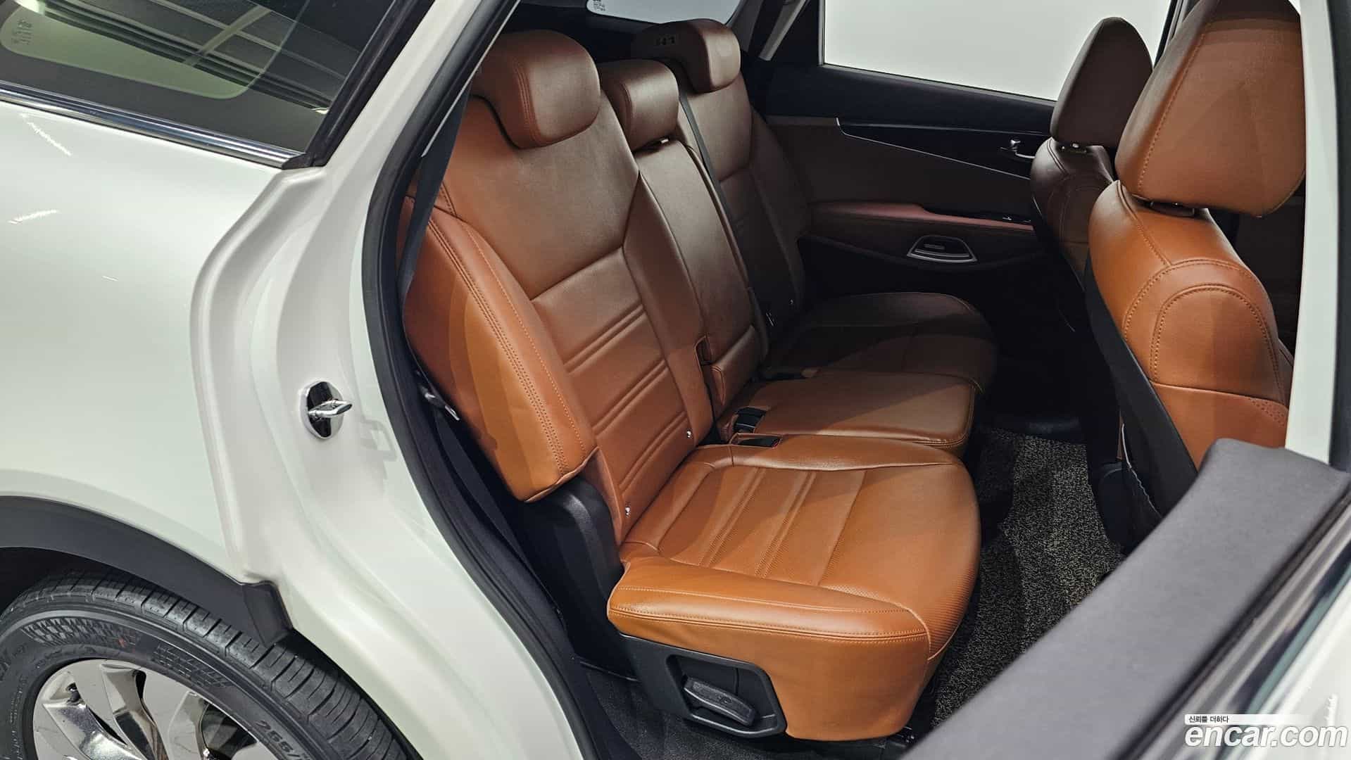 Sorento Kia 2018.10-OPTION-015