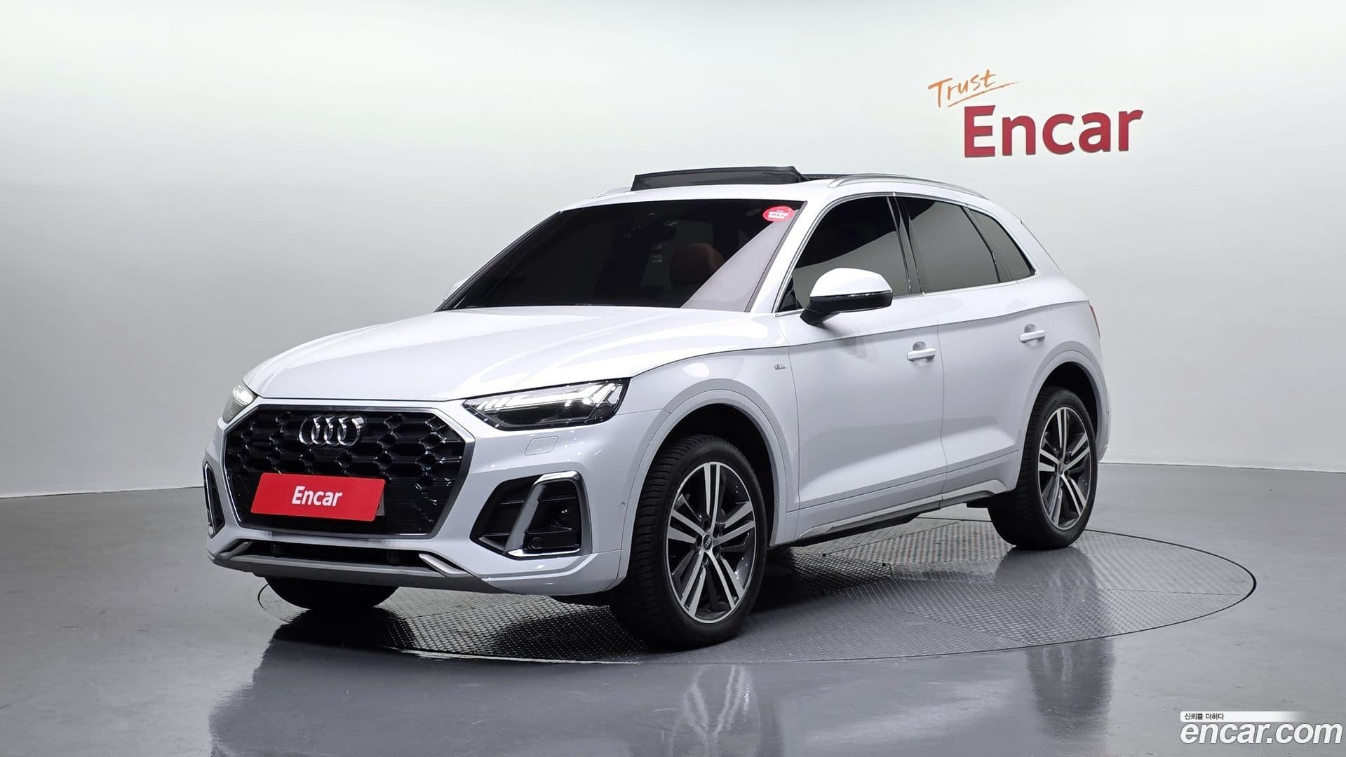 Main__Slider__Photo:Q5 Audi 2021.7-0