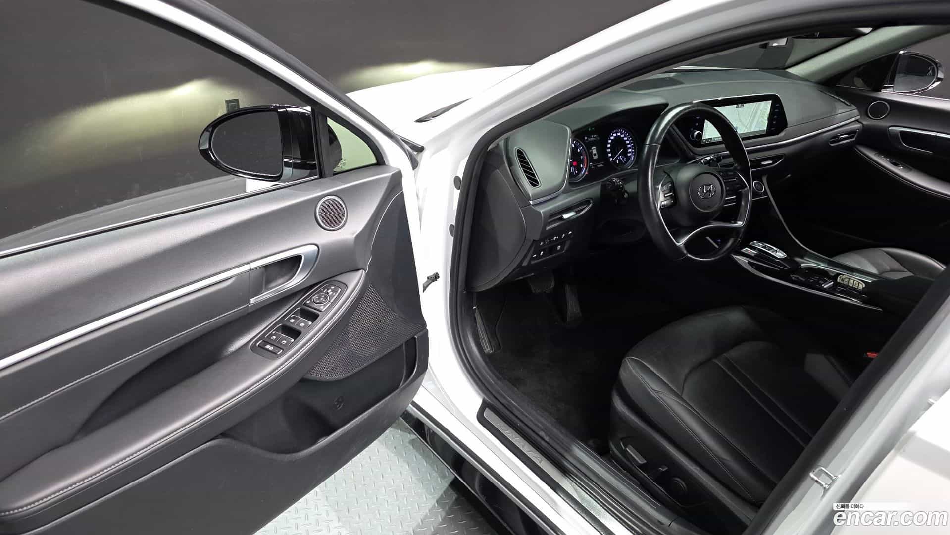 Sonata Hyundai 2021.11-OPTION-015