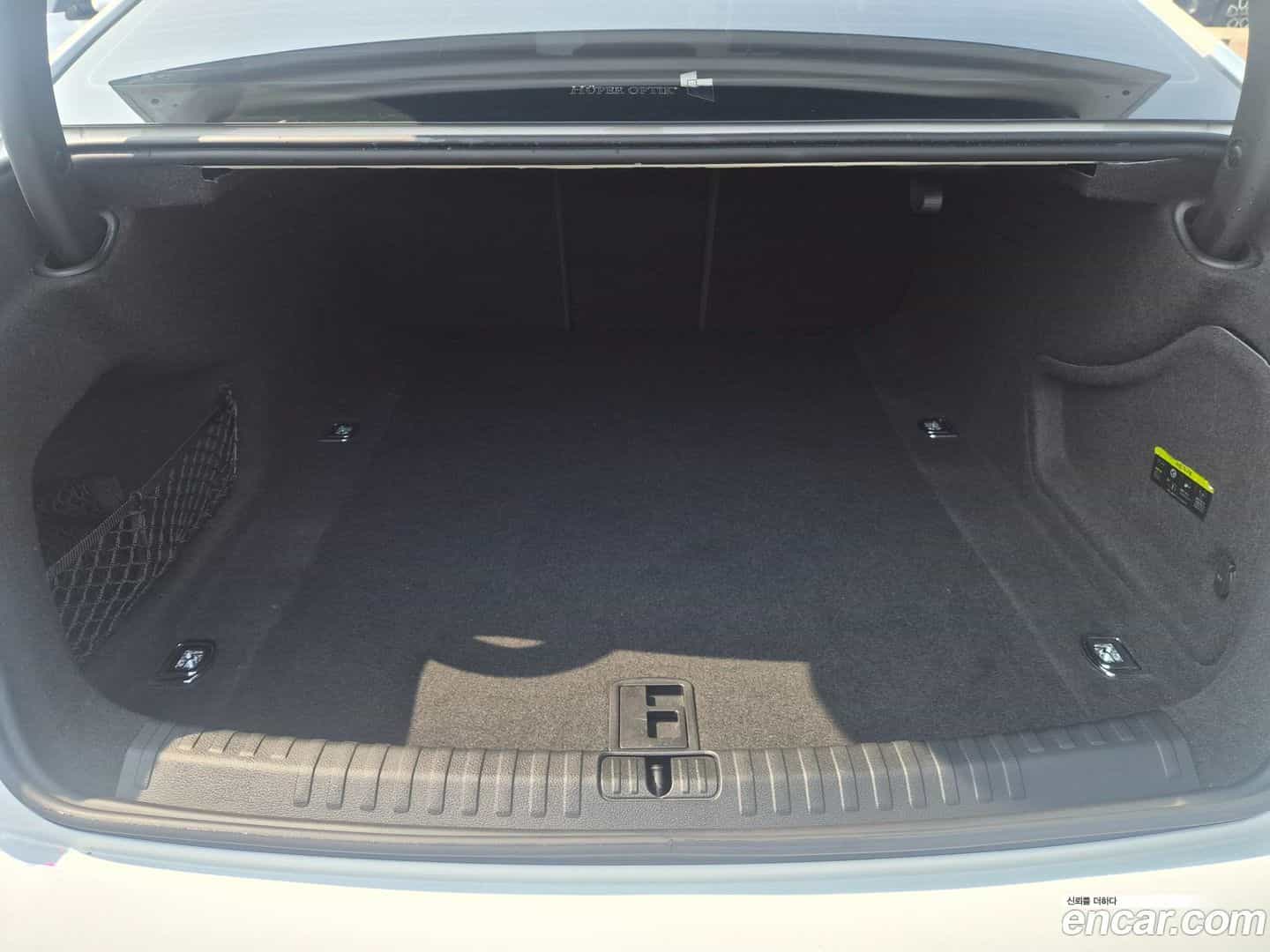 A6 Audi 2022.10-INNER-007