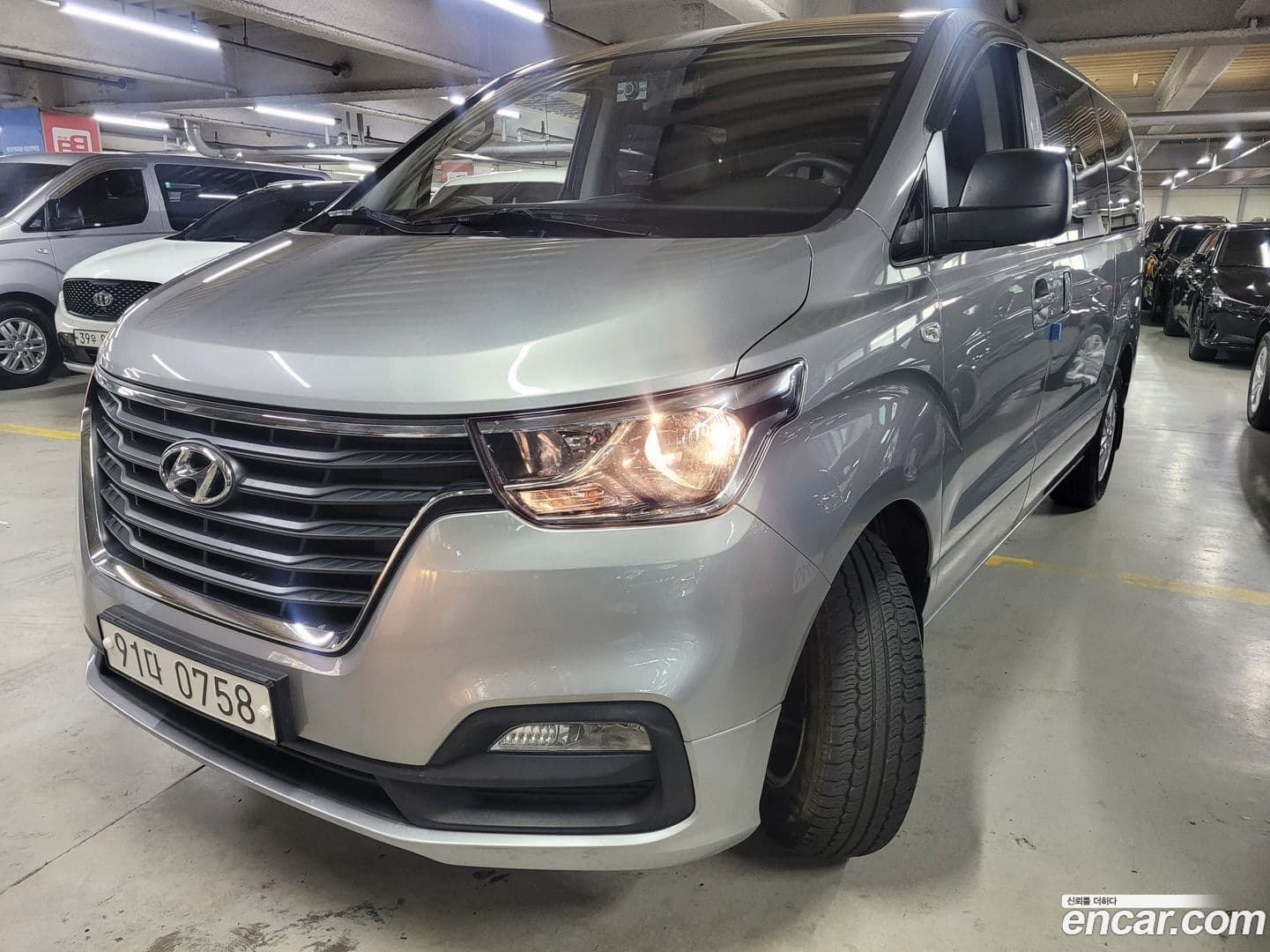 Main__Slider__Photo:Starex Hyundai 2019.9-0
