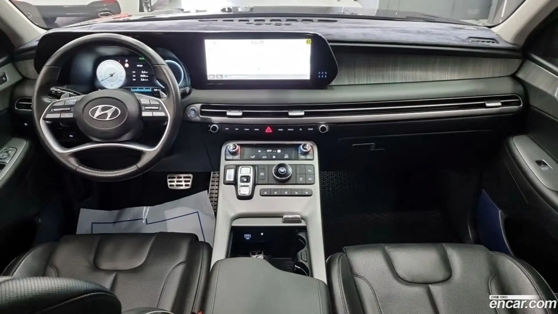 Palisade Hyundai 2023.1-INNER-007