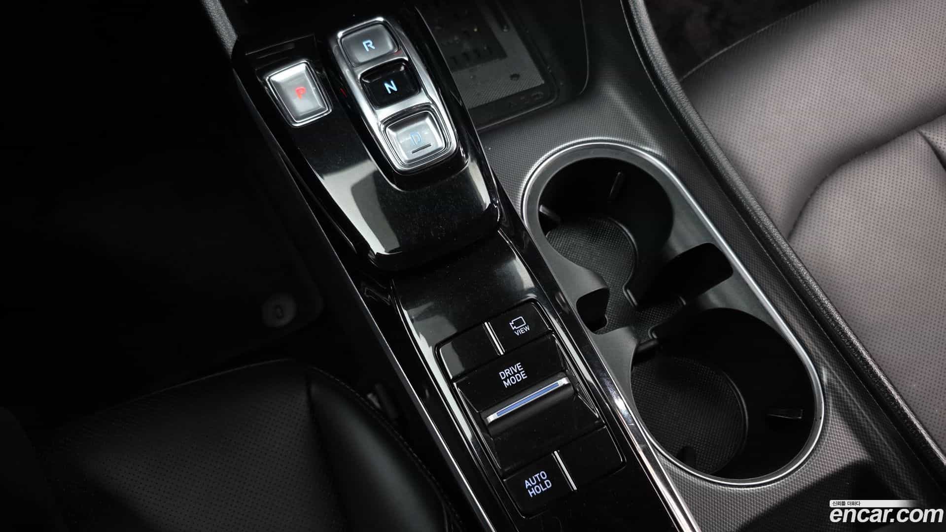 Sonata Hyundai 2019.5-INNER-009