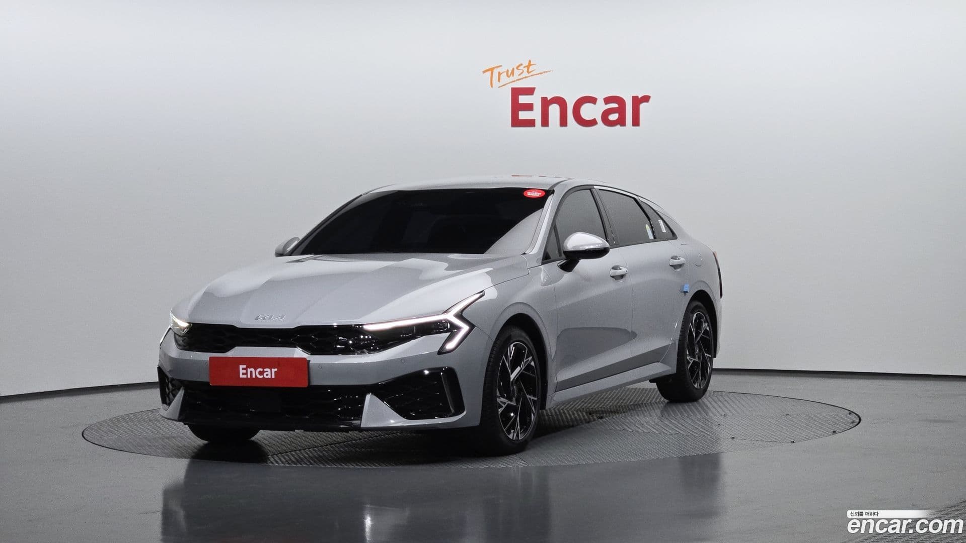 Main__Slider__Photo:K5 Kia 2025.2-0