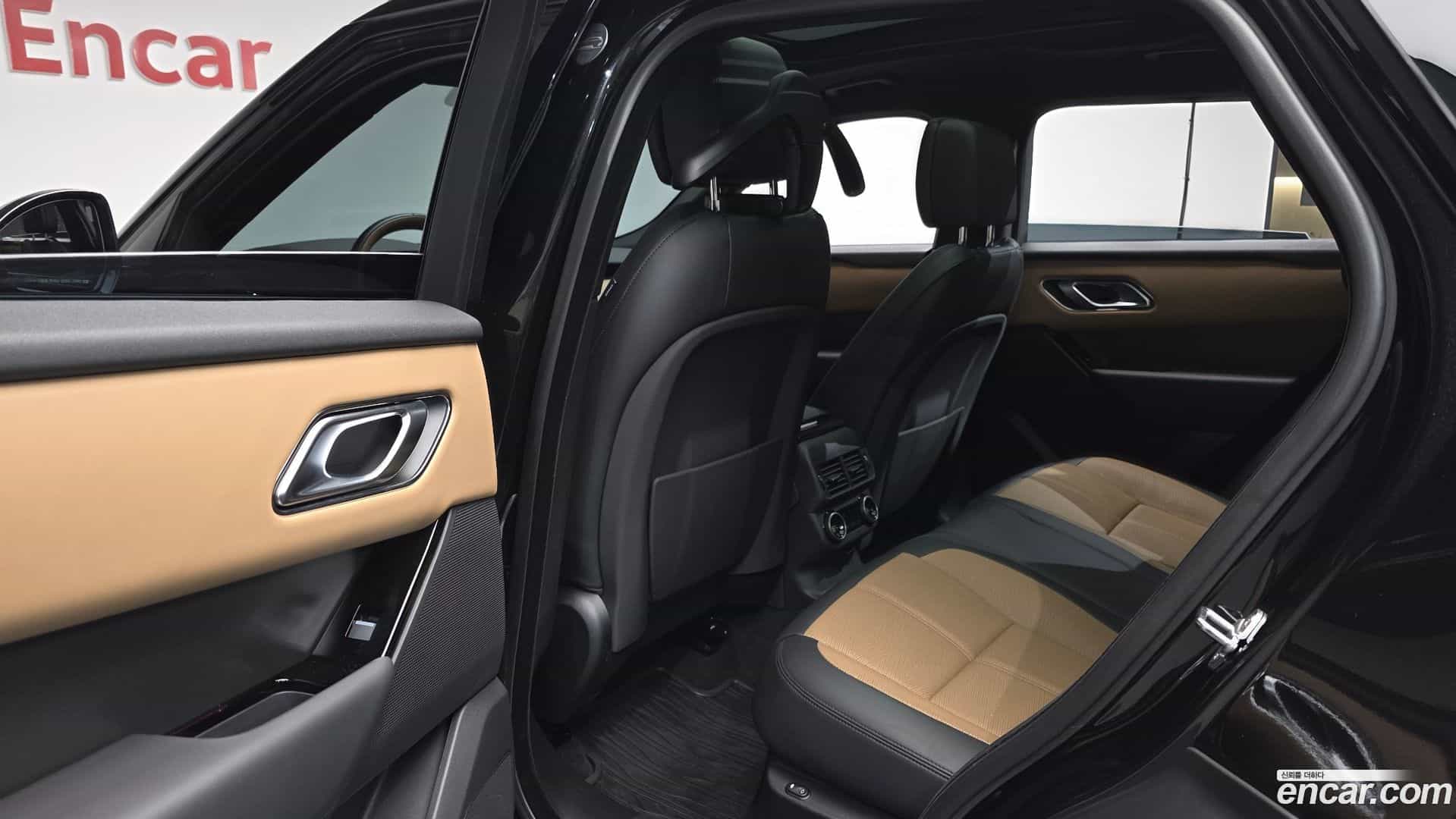 Range Rover Velar Land Rover 2024.7-OPTION-015