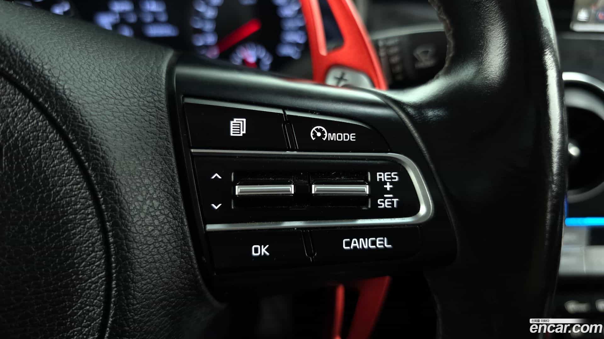 Stinger Kia 2017.5-OPTION-023