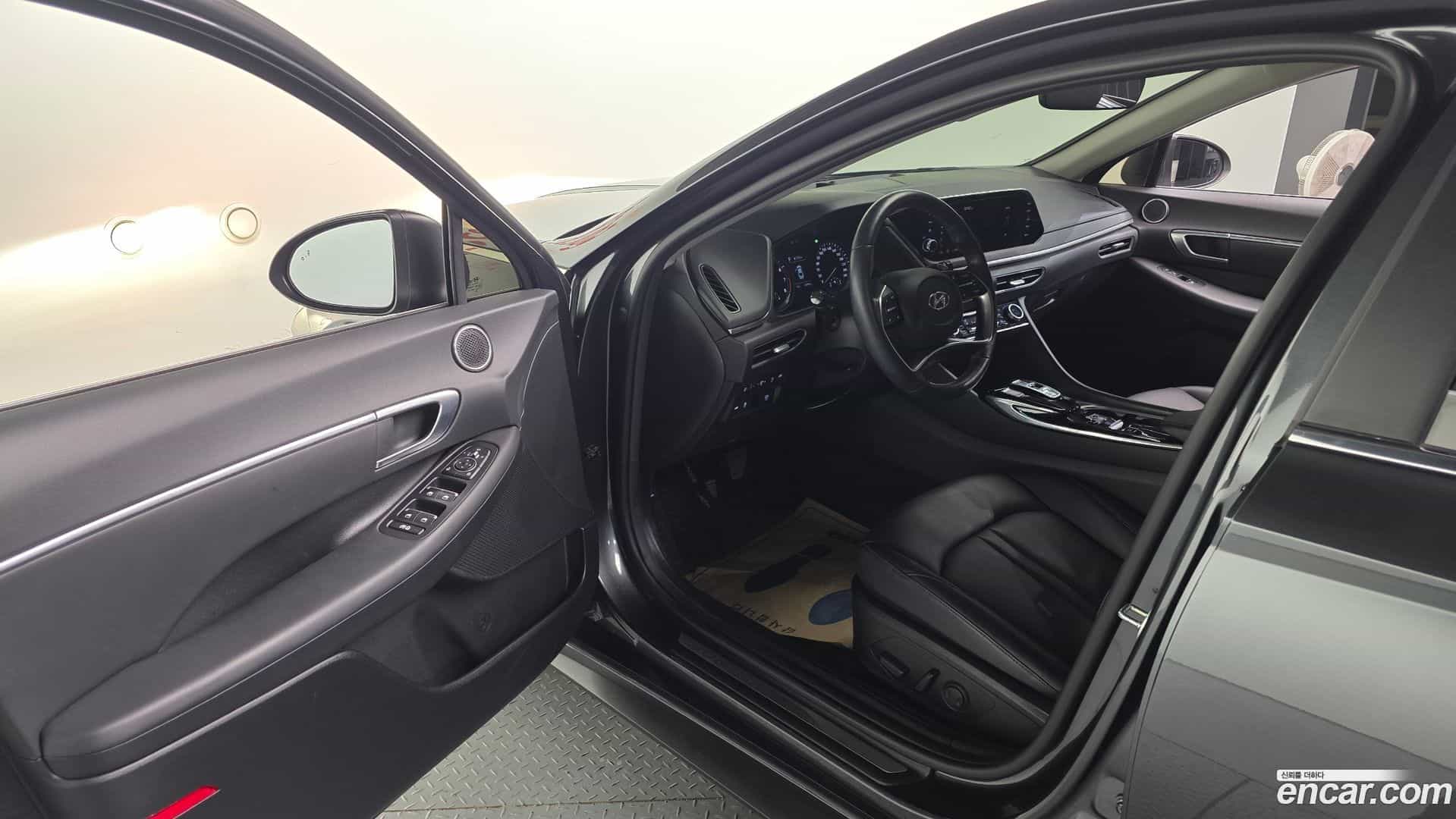 Sonata Hyundai 2021.0-OPTION-015