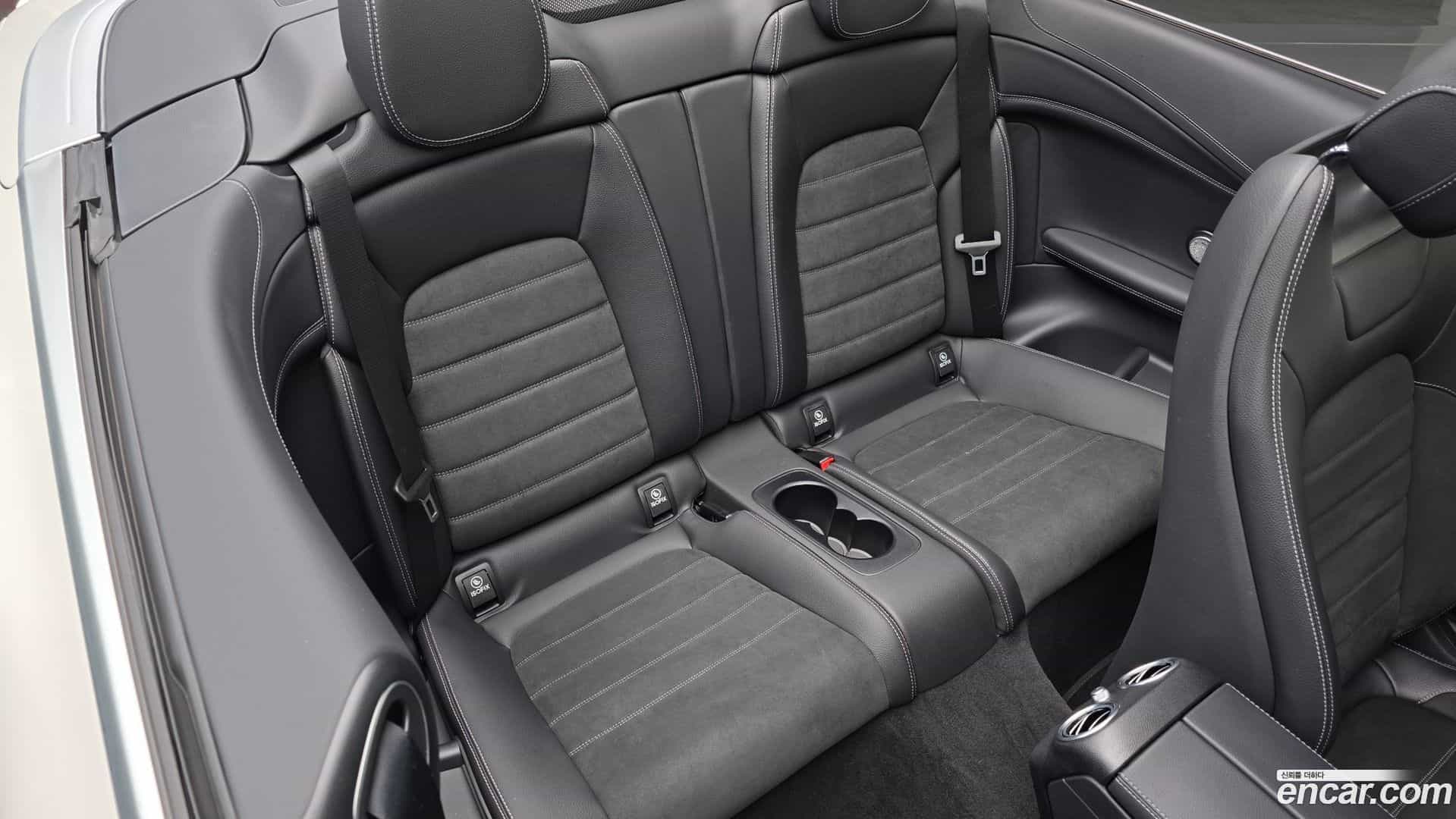 C-Class Mercedes-Benz 2023.8-OPTION-016