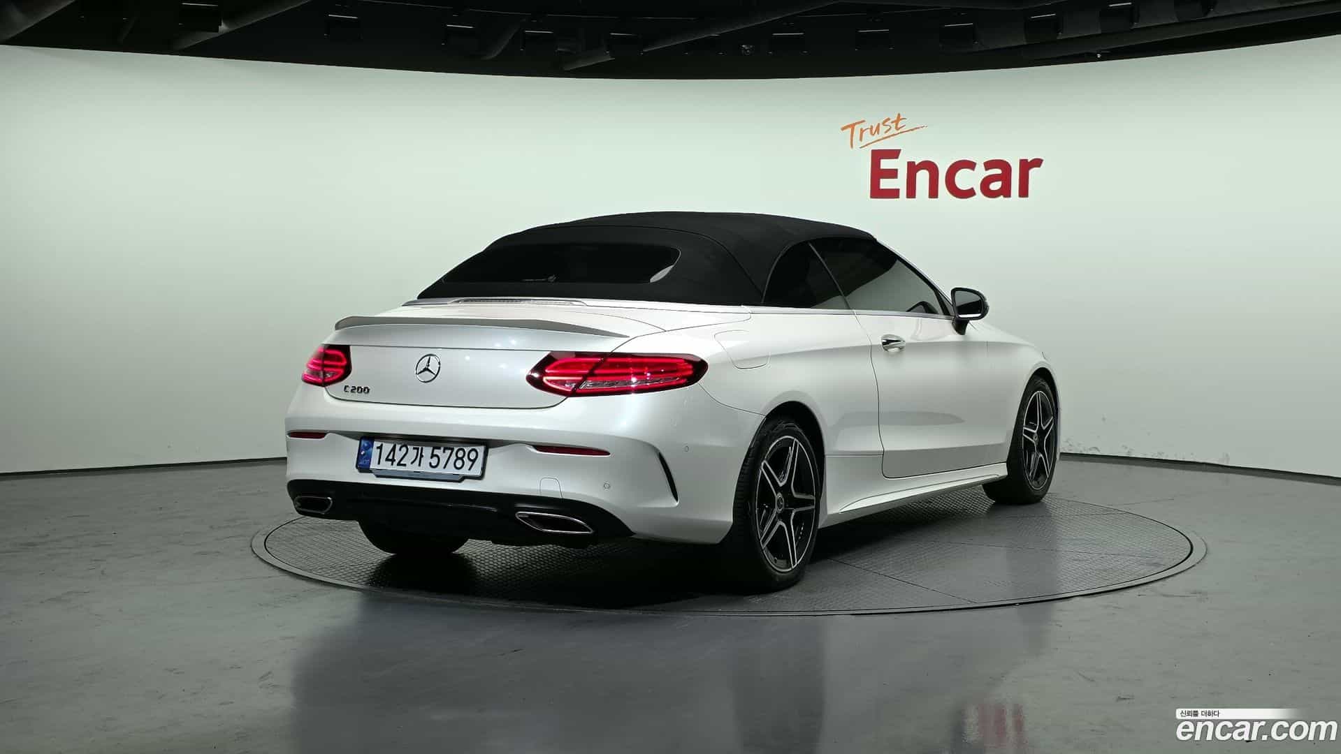C-Class Mercedes-Benz 2023.8-OPTION-024