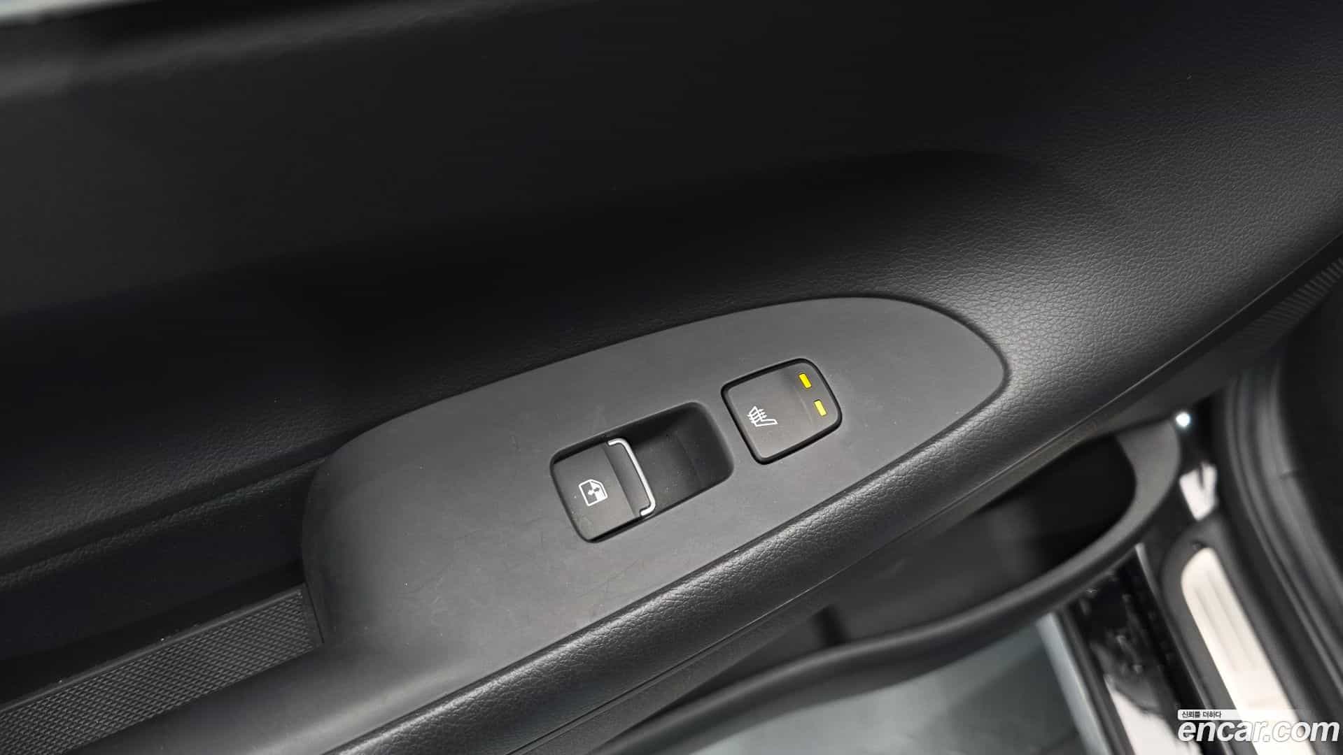 Grandeur Hyundai 2021.0-OPTION-023