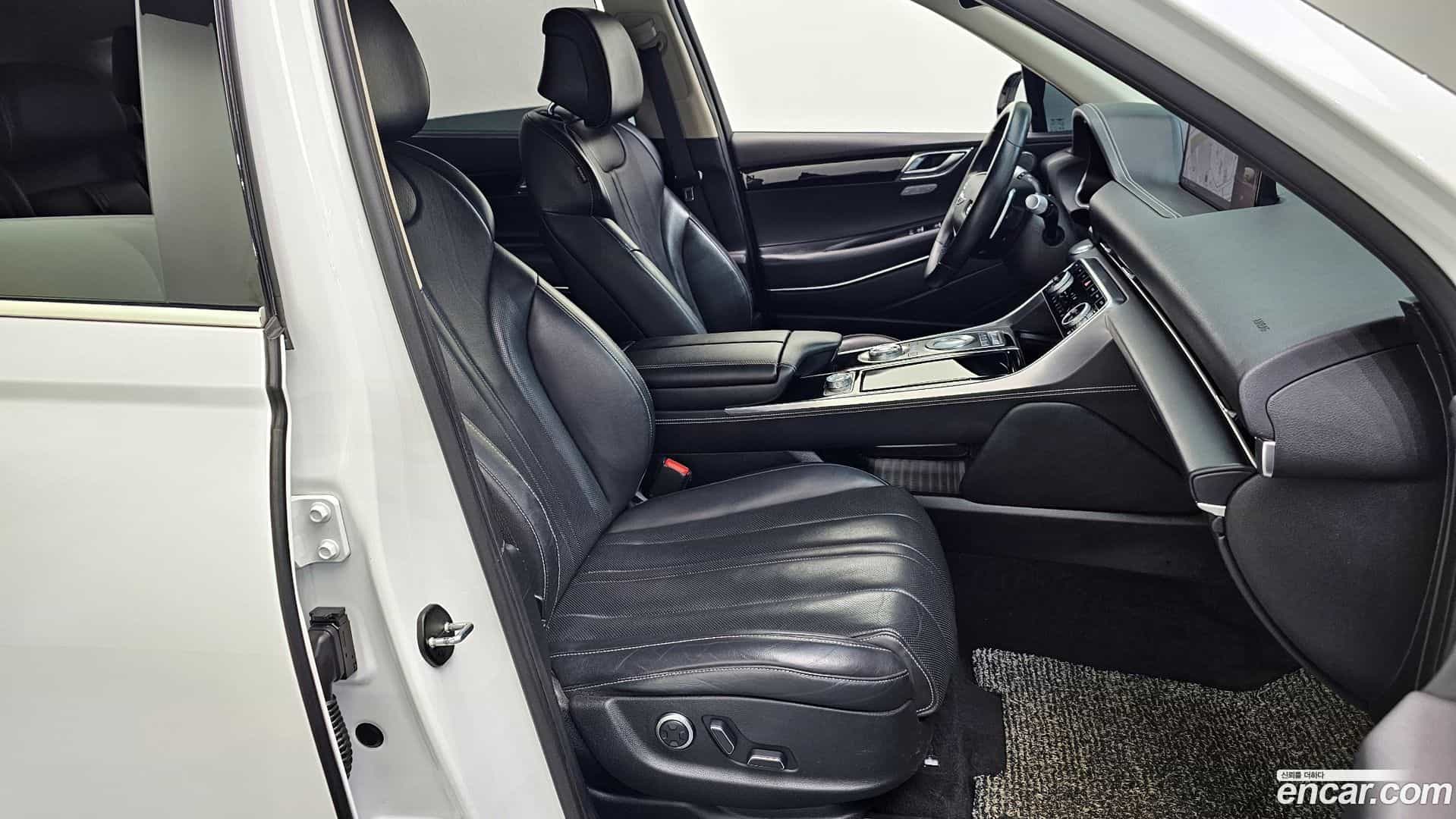 GV80 Genesis 2020.1-INNER-010