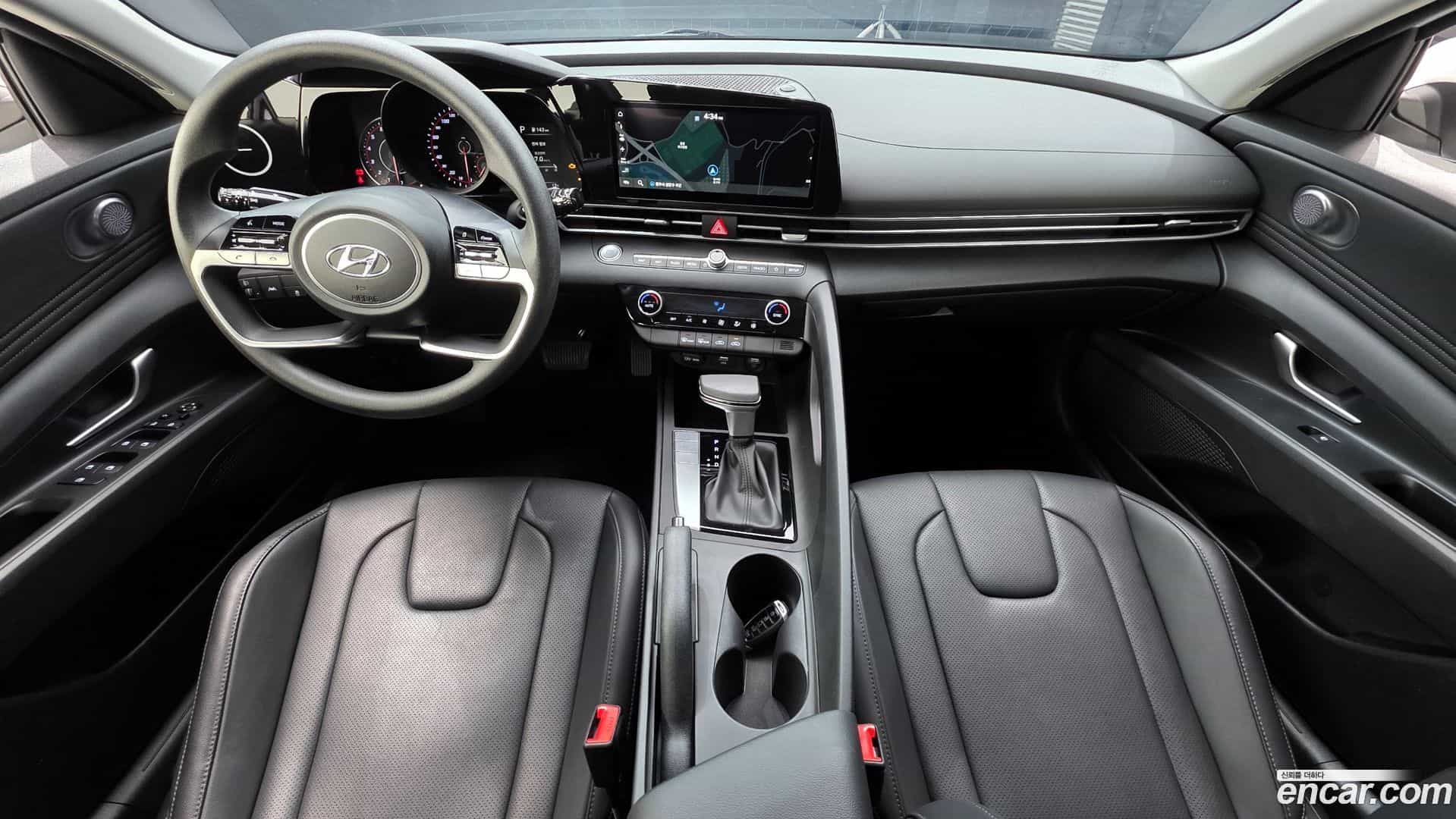 AVANTE Hyundai 2022.0-INNER-007