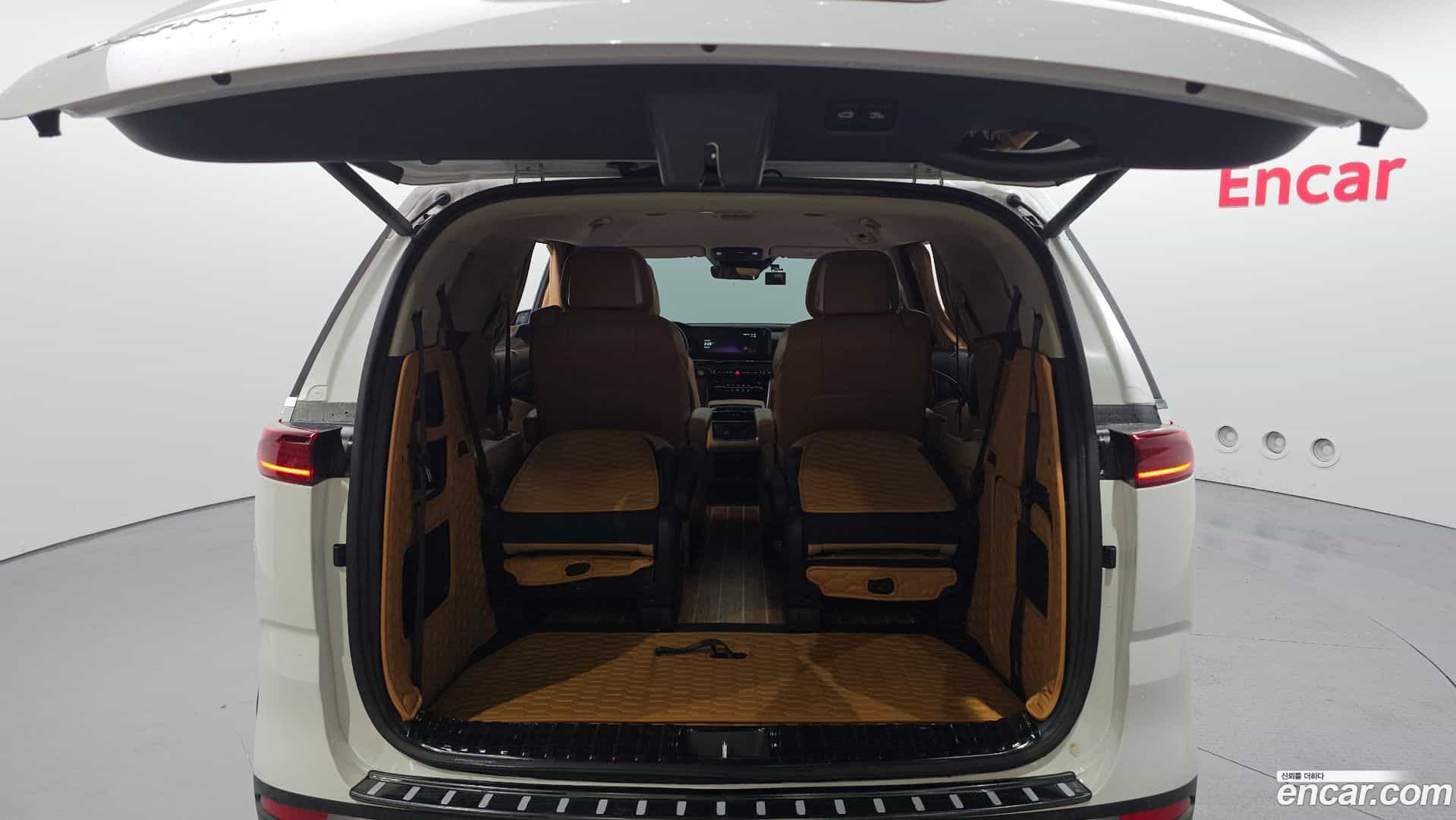 Canival Kia 2023.1-OPTION-024