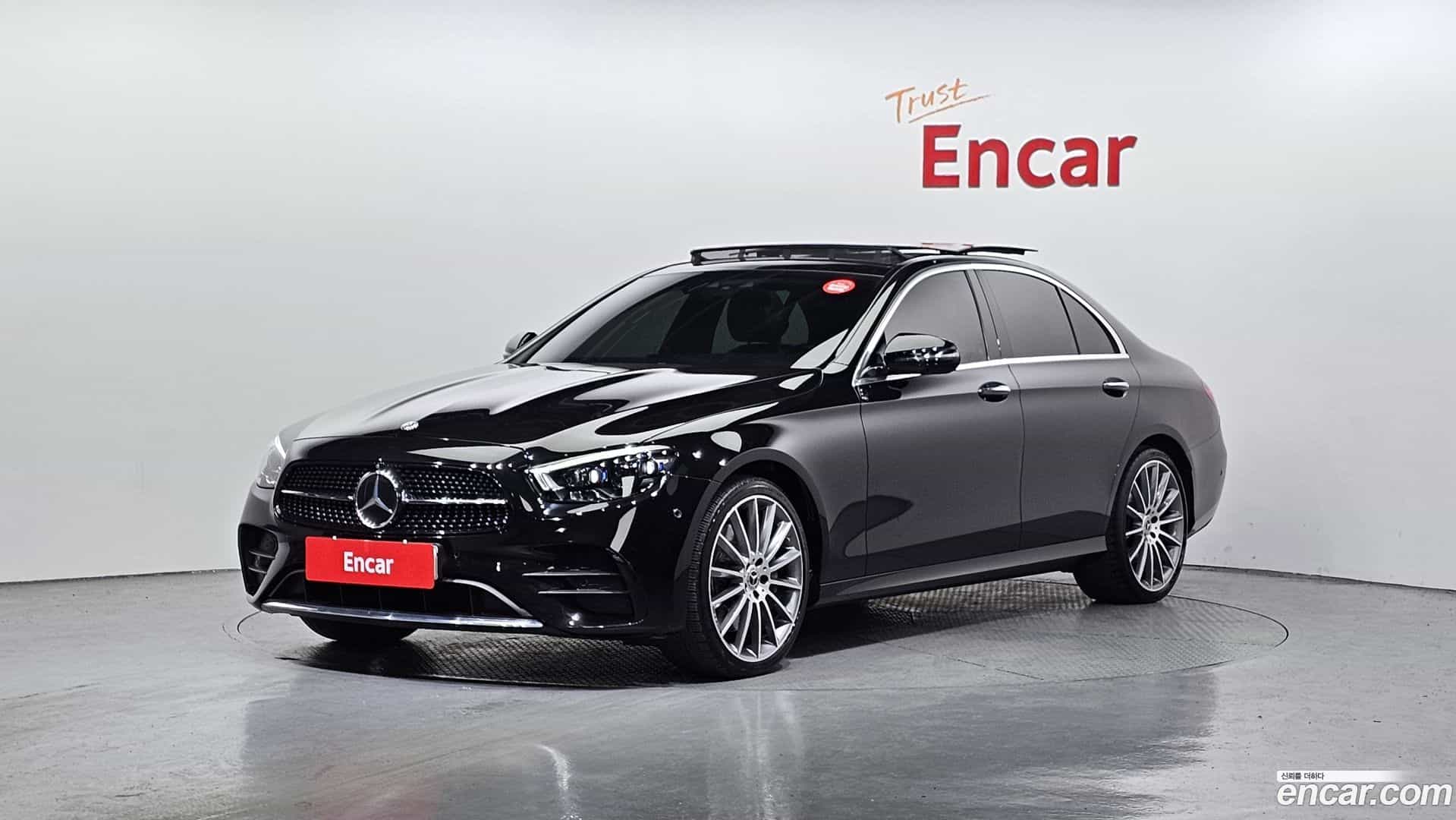 E-Class Mercedes-Benz 2021.0-OUTER-001