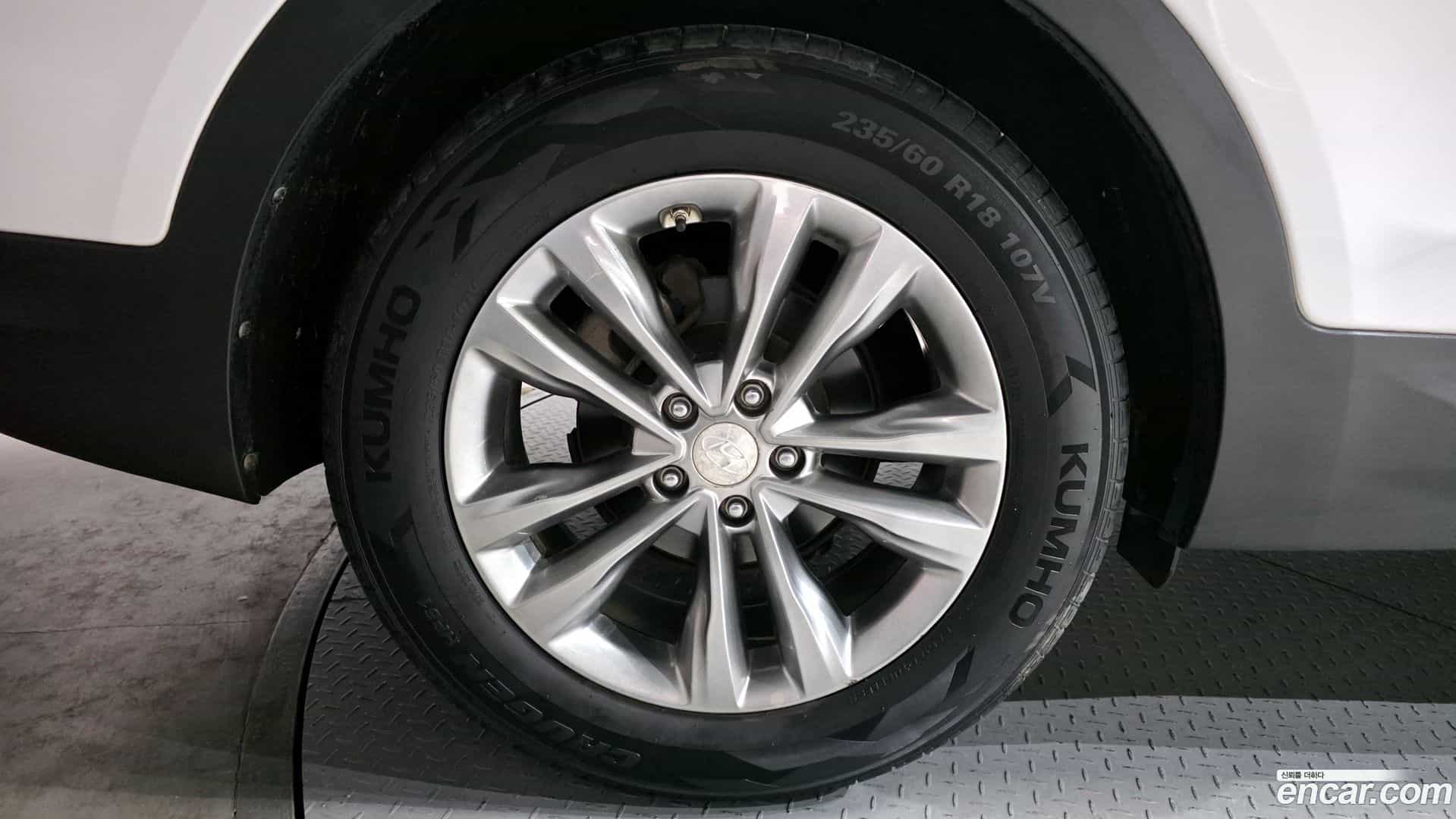 Santafe Hyundai 2016.3-OUTER-005