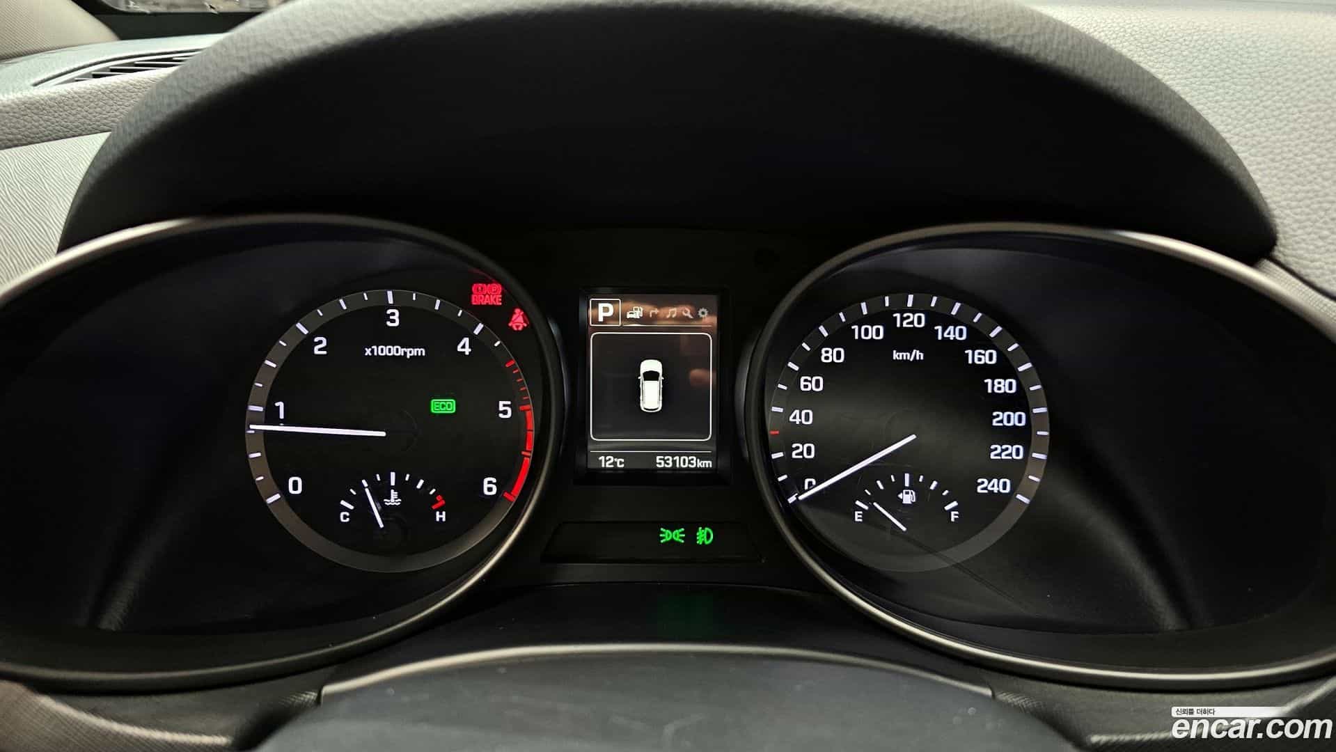 Santafe Hyundai 2016.3-INNER-008