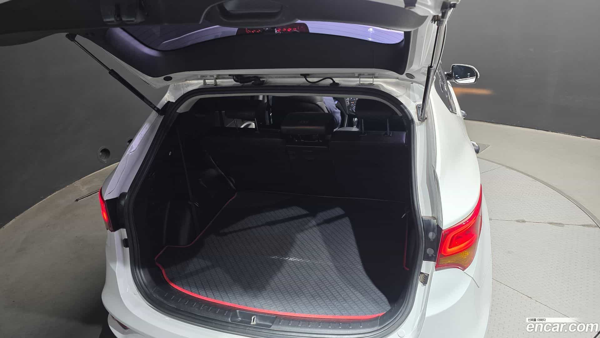 Santafe Hyundai 2016.3-OPTION-024